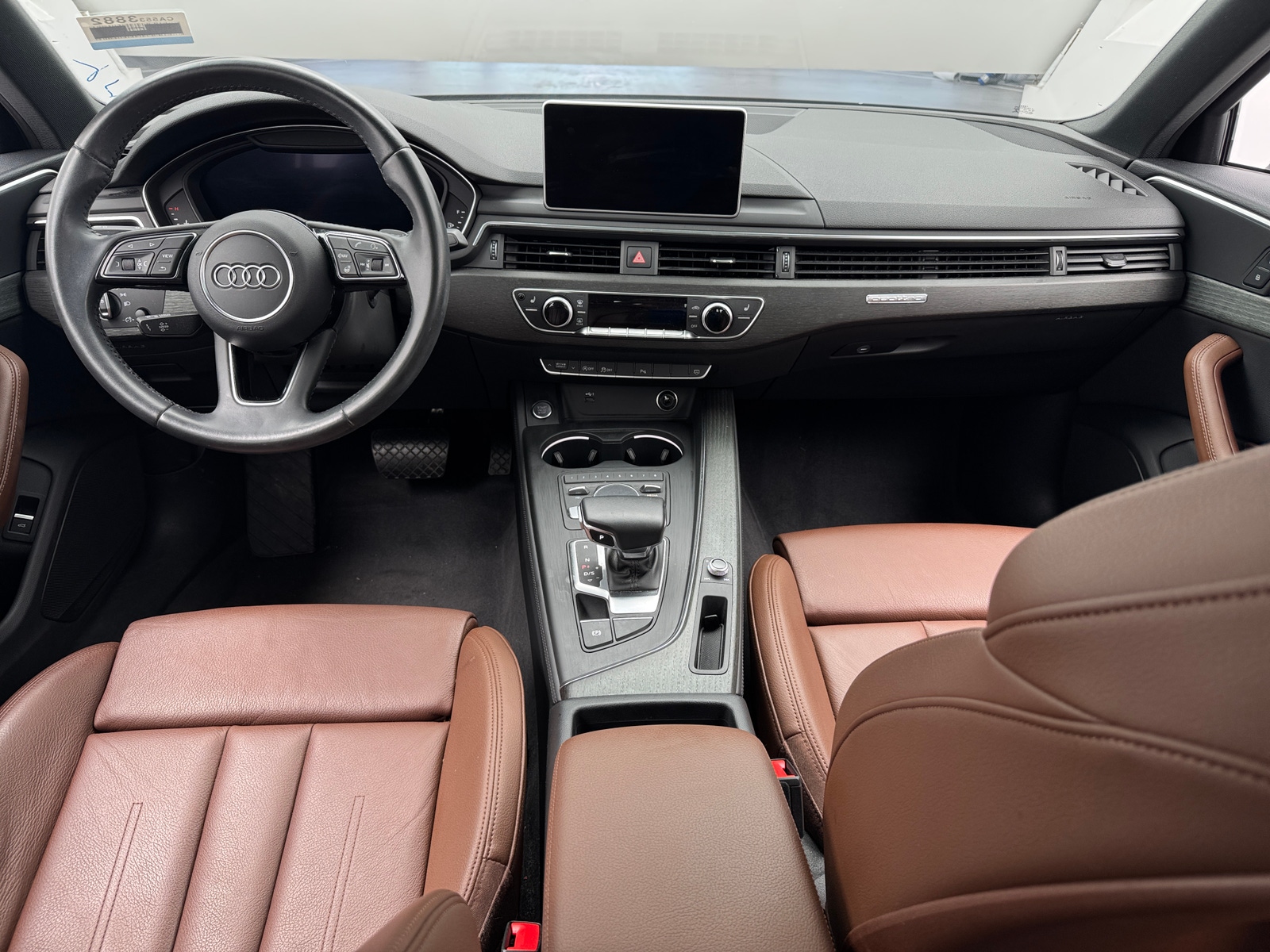 Thumbnail: 2019 Audi A4 - 2