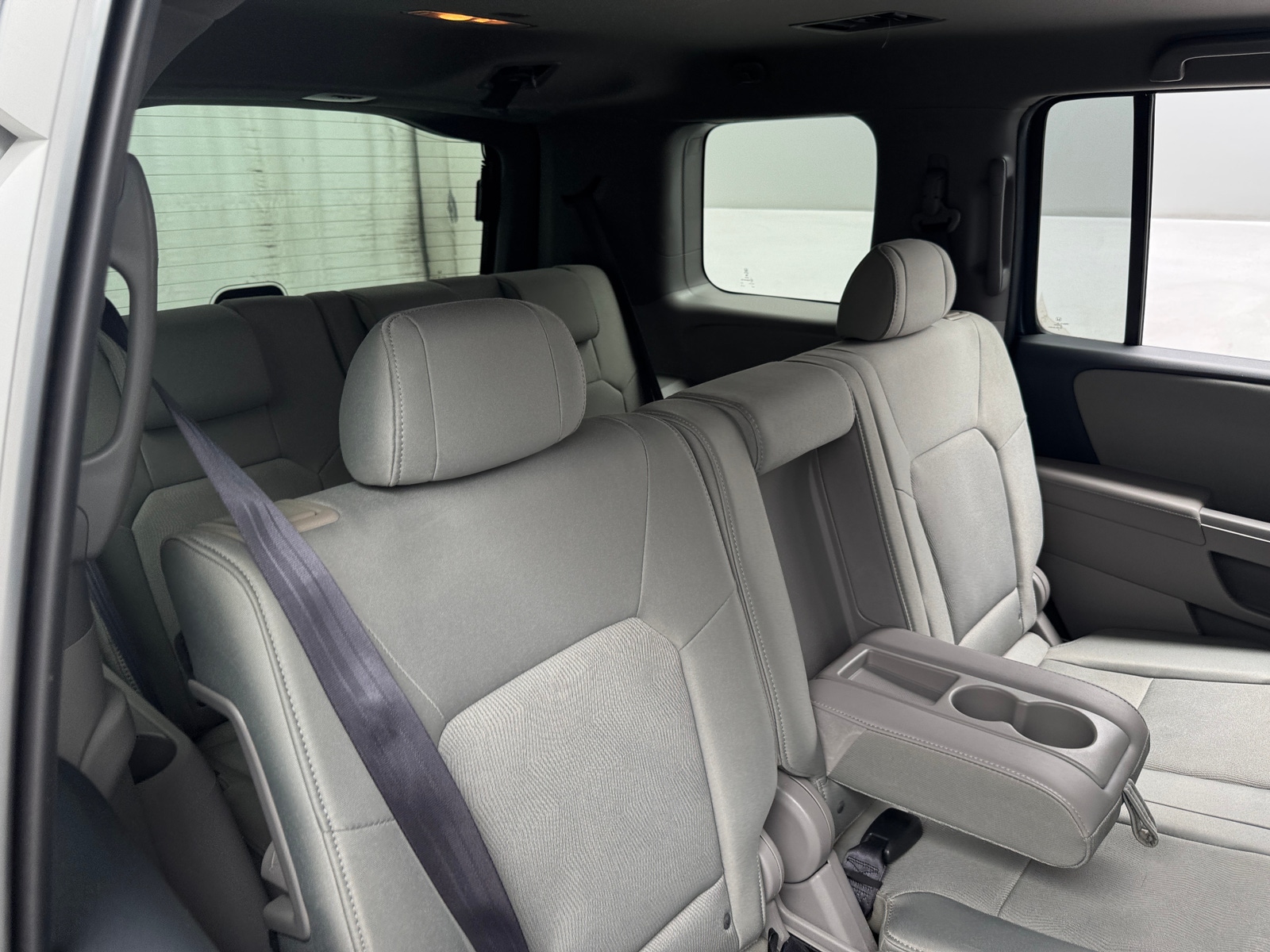 Thumbnail: 2011 Honda Pilot - 6