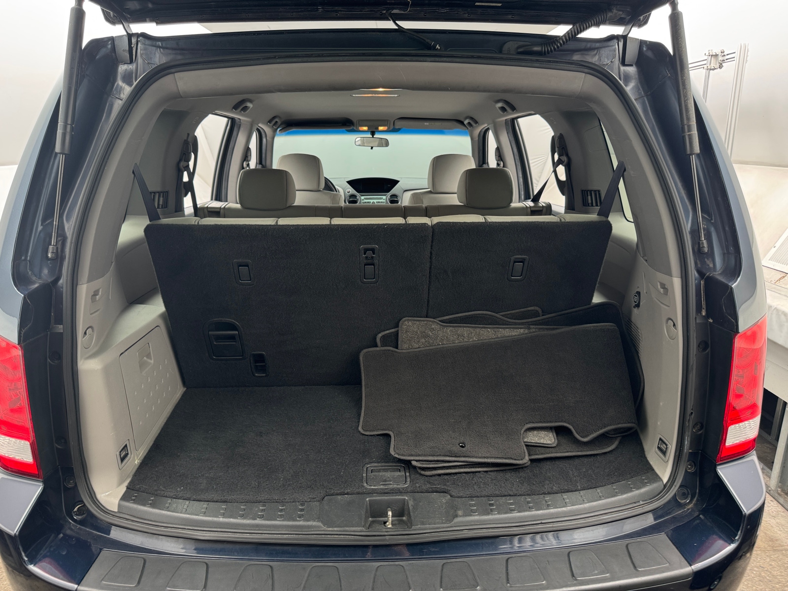 Thumbnail: 2011 Honda Pilot - 7