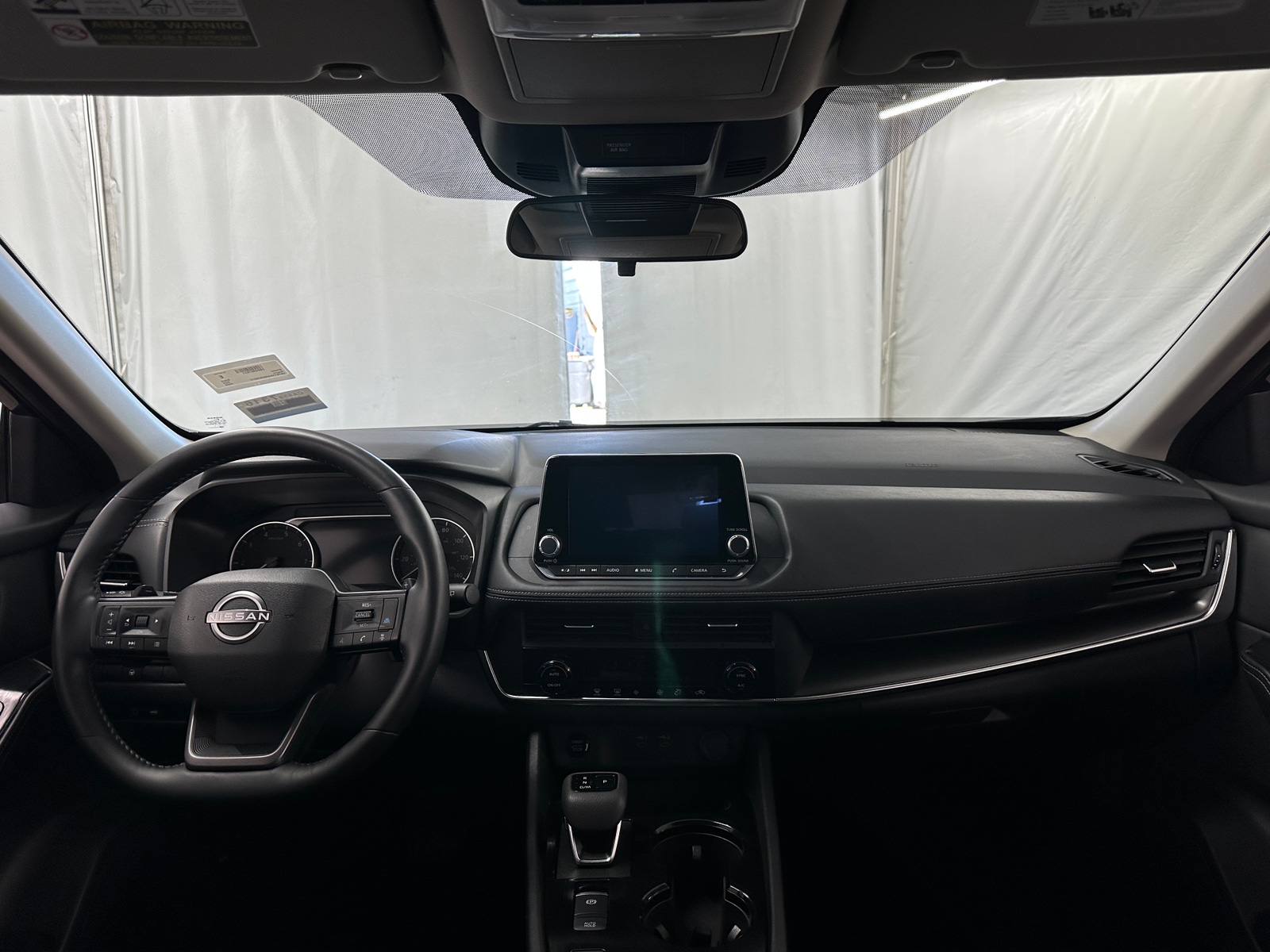 Thumbnail: 2025 Nissan Rogue - 3