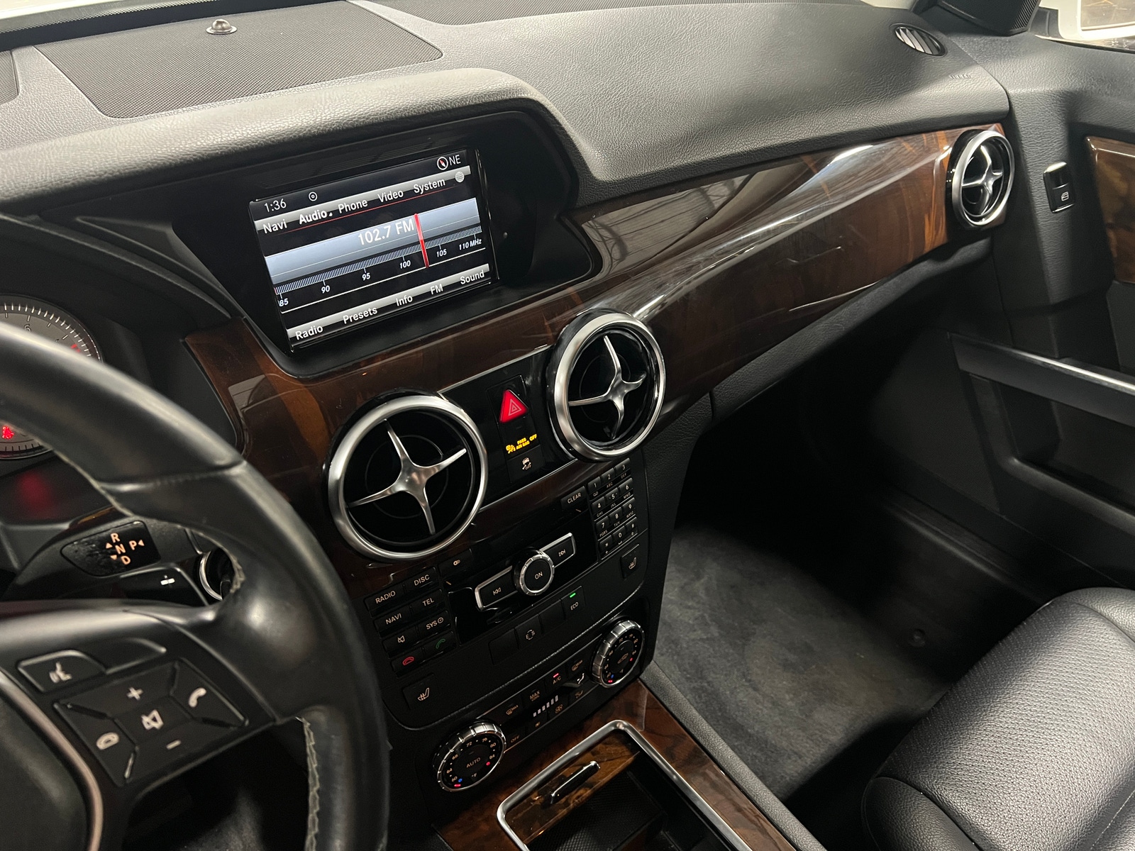 Thumbnail: 2013 Mercedes-Benz GLK - 3