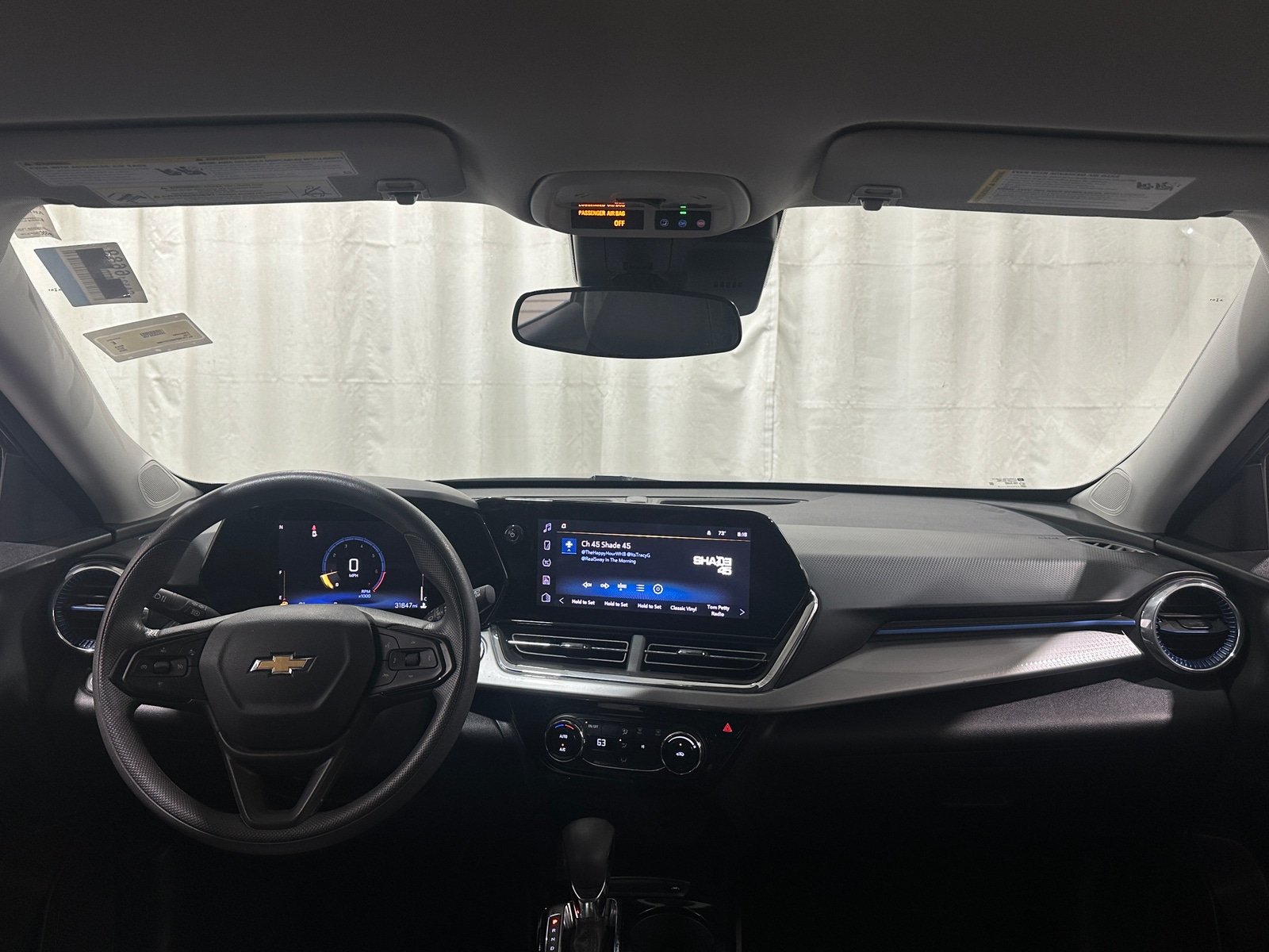 Thumbnail: 2025 Chevrolet Trax - 3
