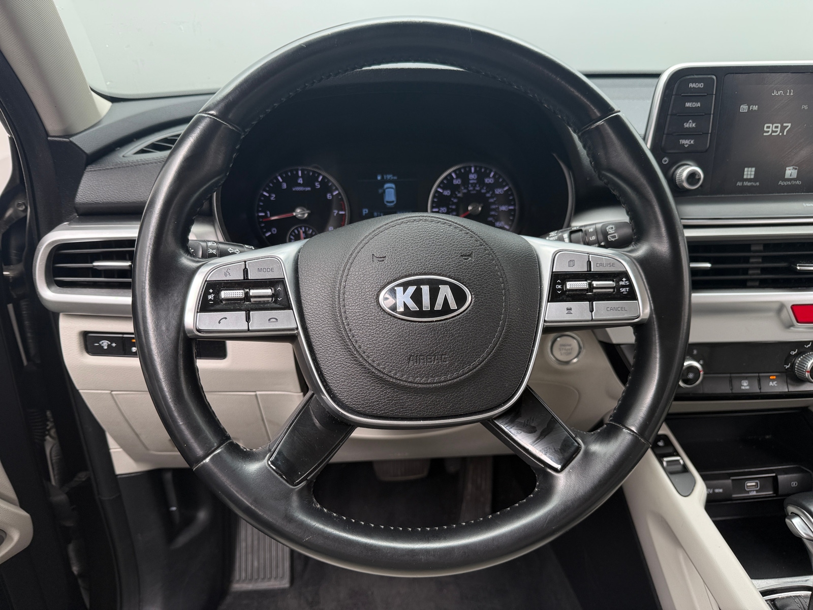 Thumbnail: 2021 Kia Telluride - 4