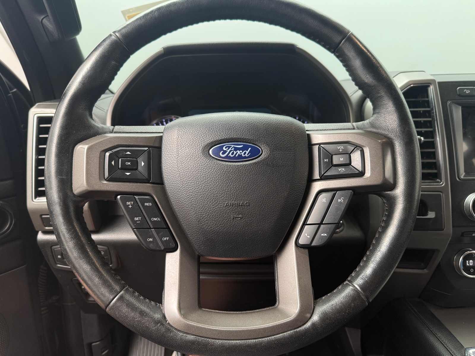 Thumbnail: 2018 Ford Expedition MAX - 4
