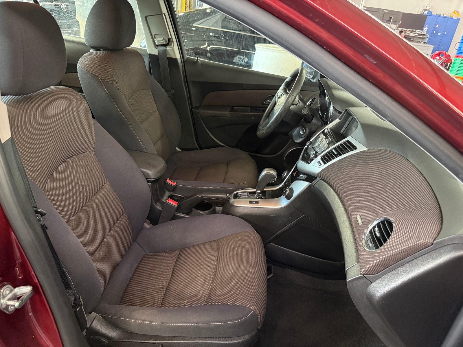 Thumbnail: 2015 Chevrolet Cruze - 2