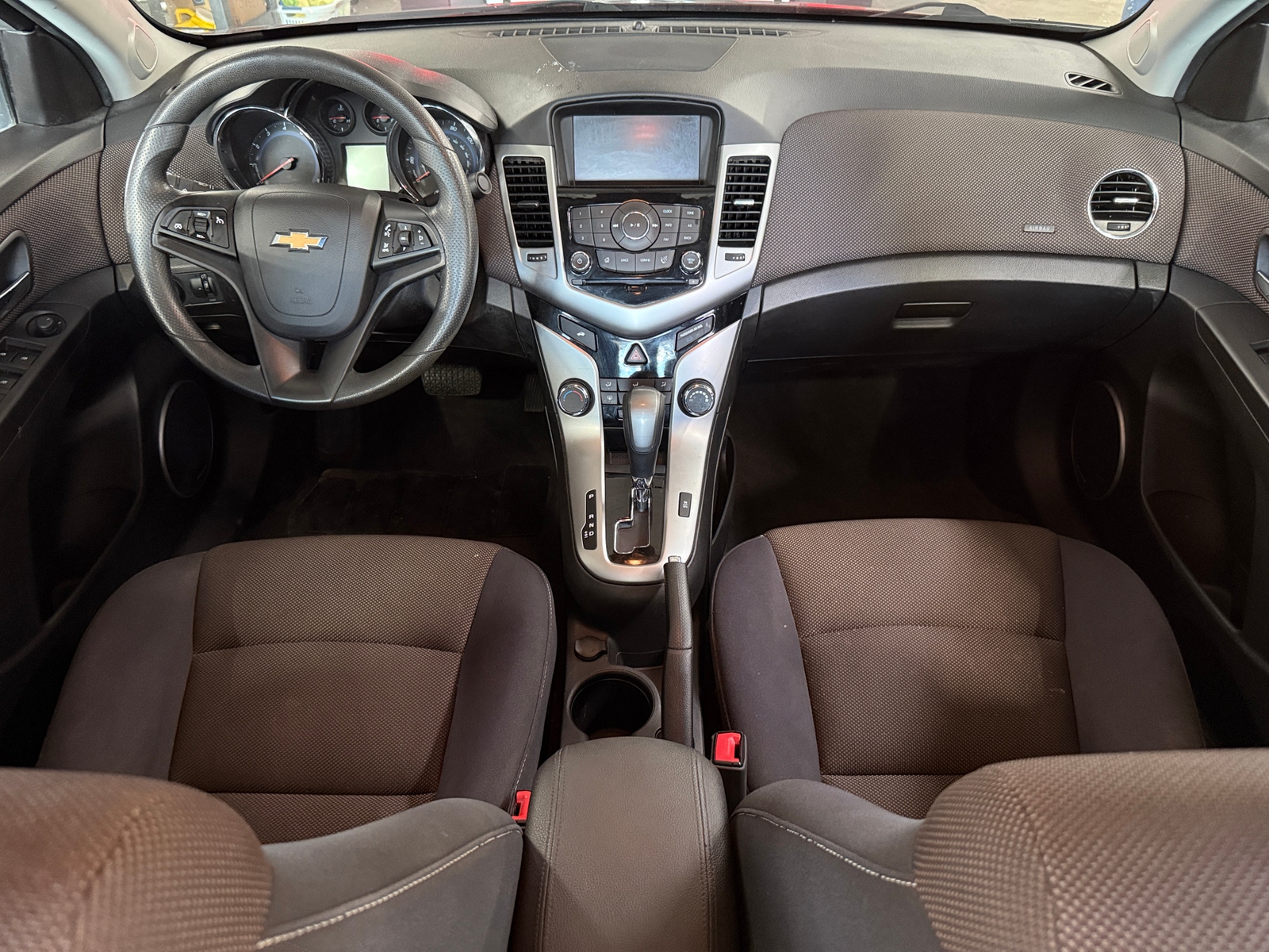 Thumbnail: 2015 Chevrolet Cruze - 3