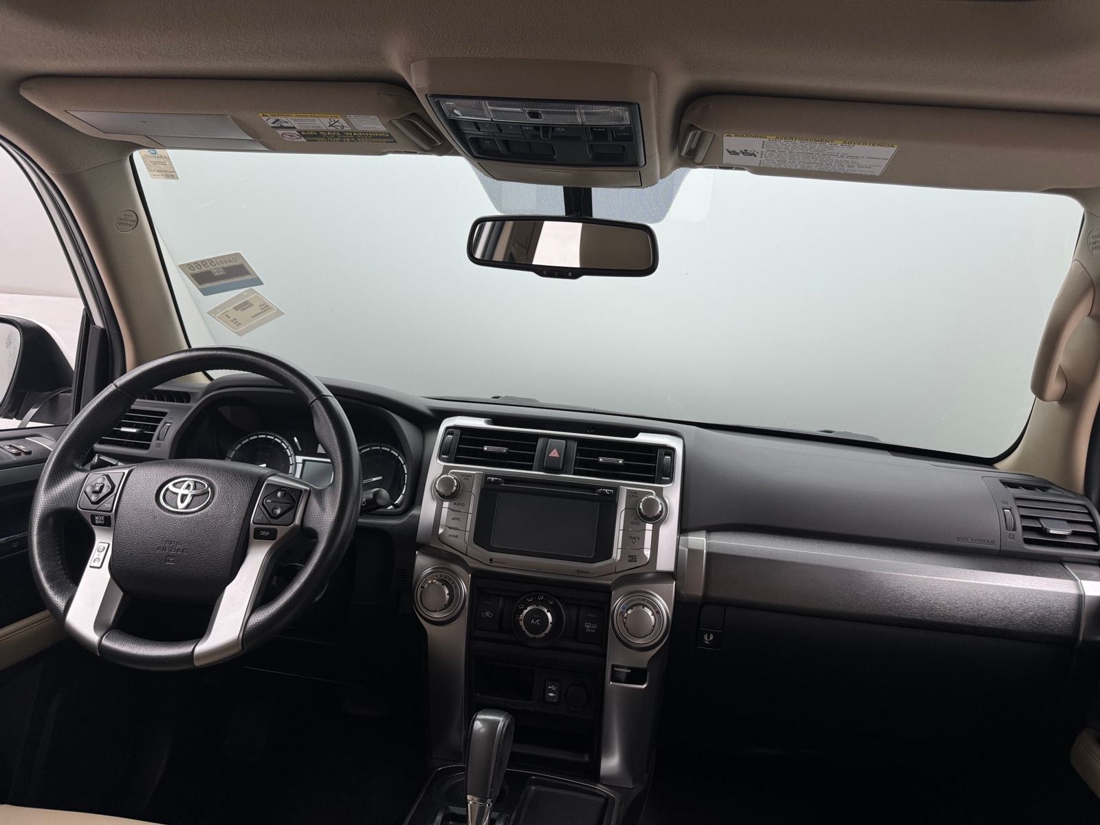 Thumbnail: 2015 Toyota 4Runner - 3