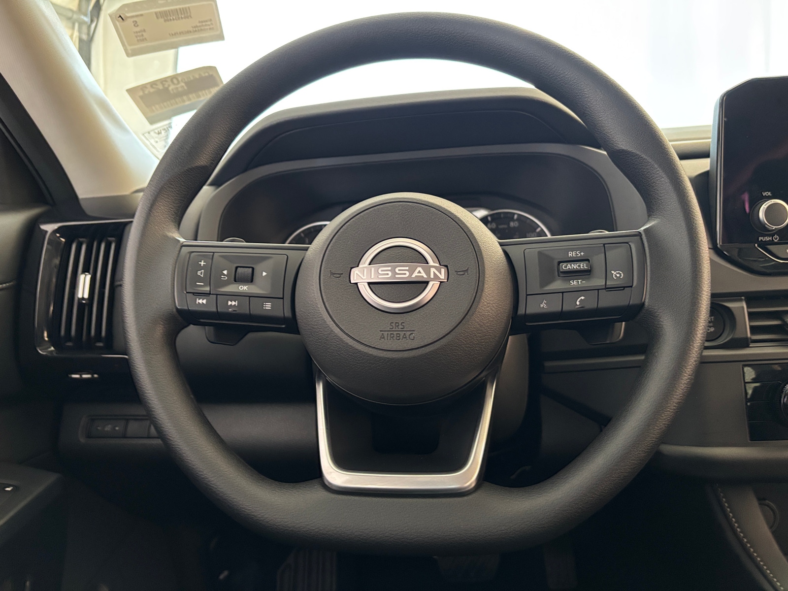 Thumbnail: 2025 Nissan Pathfinder - 5