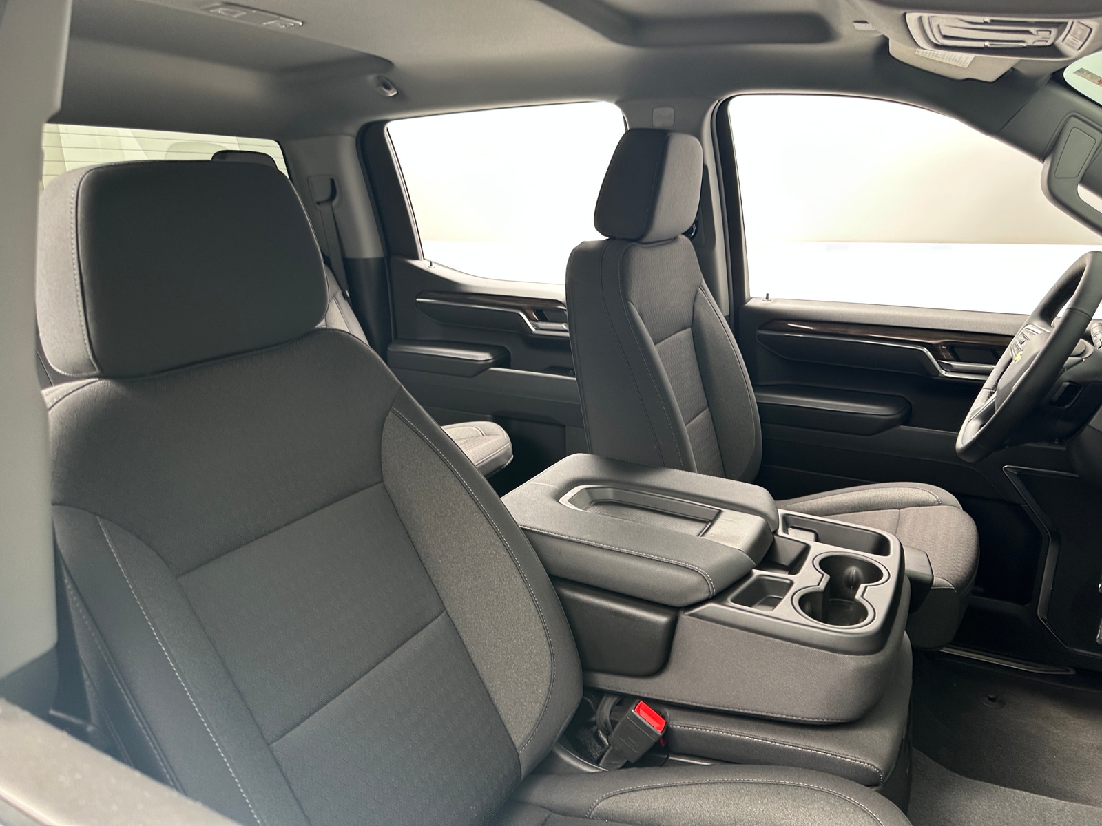 Thumbnail: 2026 Chevrolet Silverado 1500 - 2