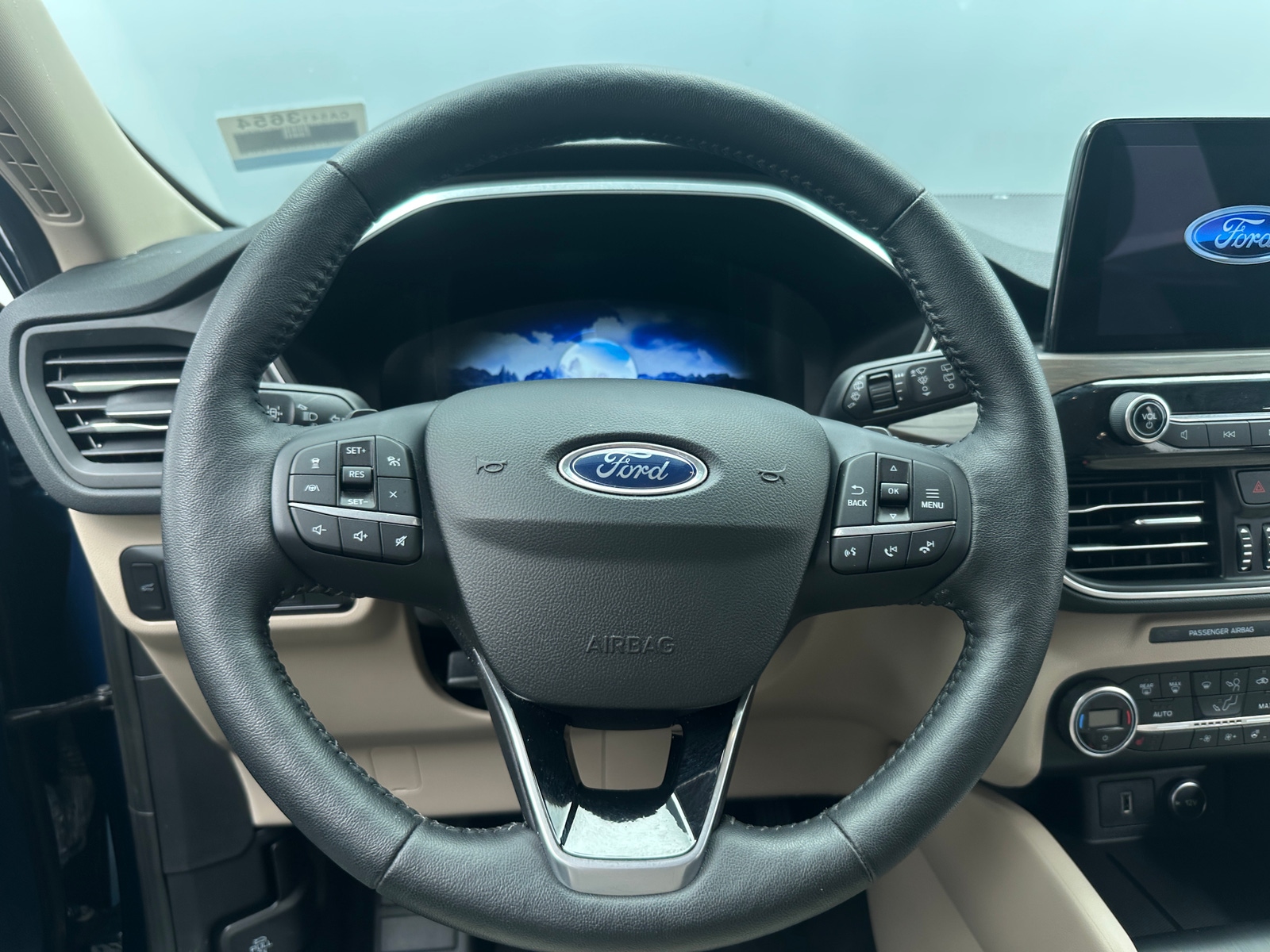 Thumbnail: 2020 Ford Escape - 4