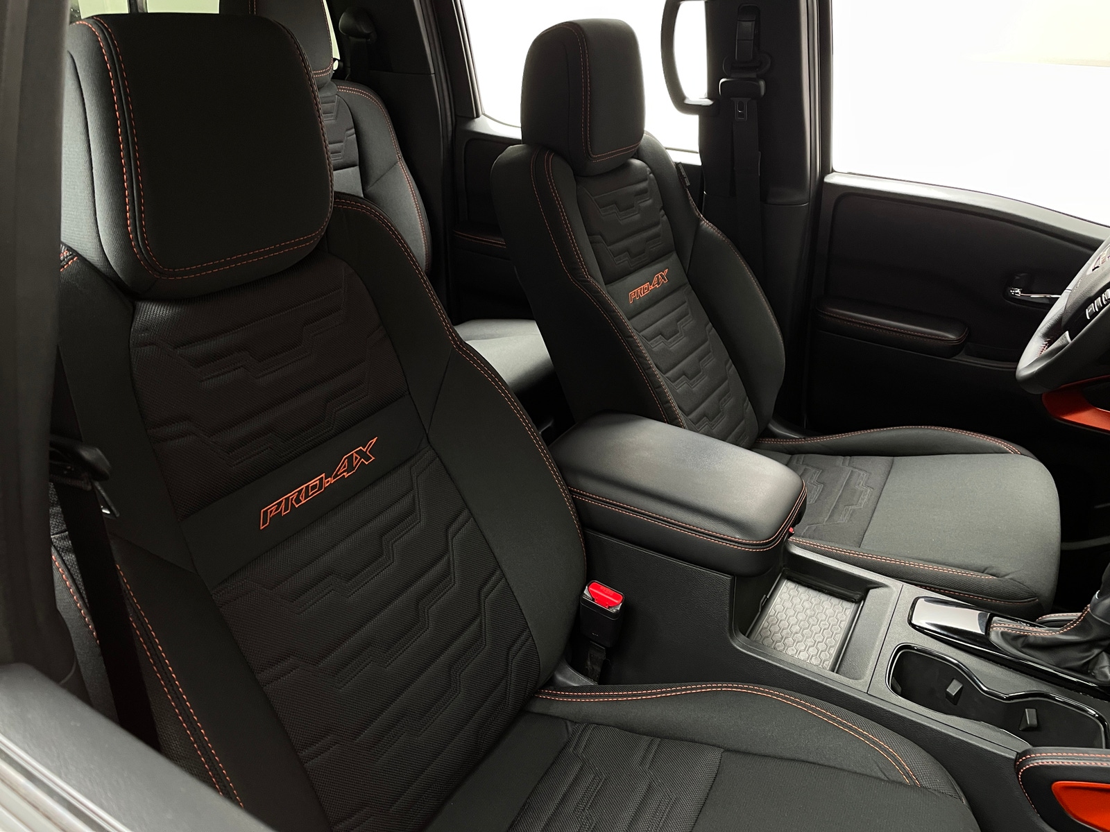 Thumbnail: 2025 Nissan Frontier - 2