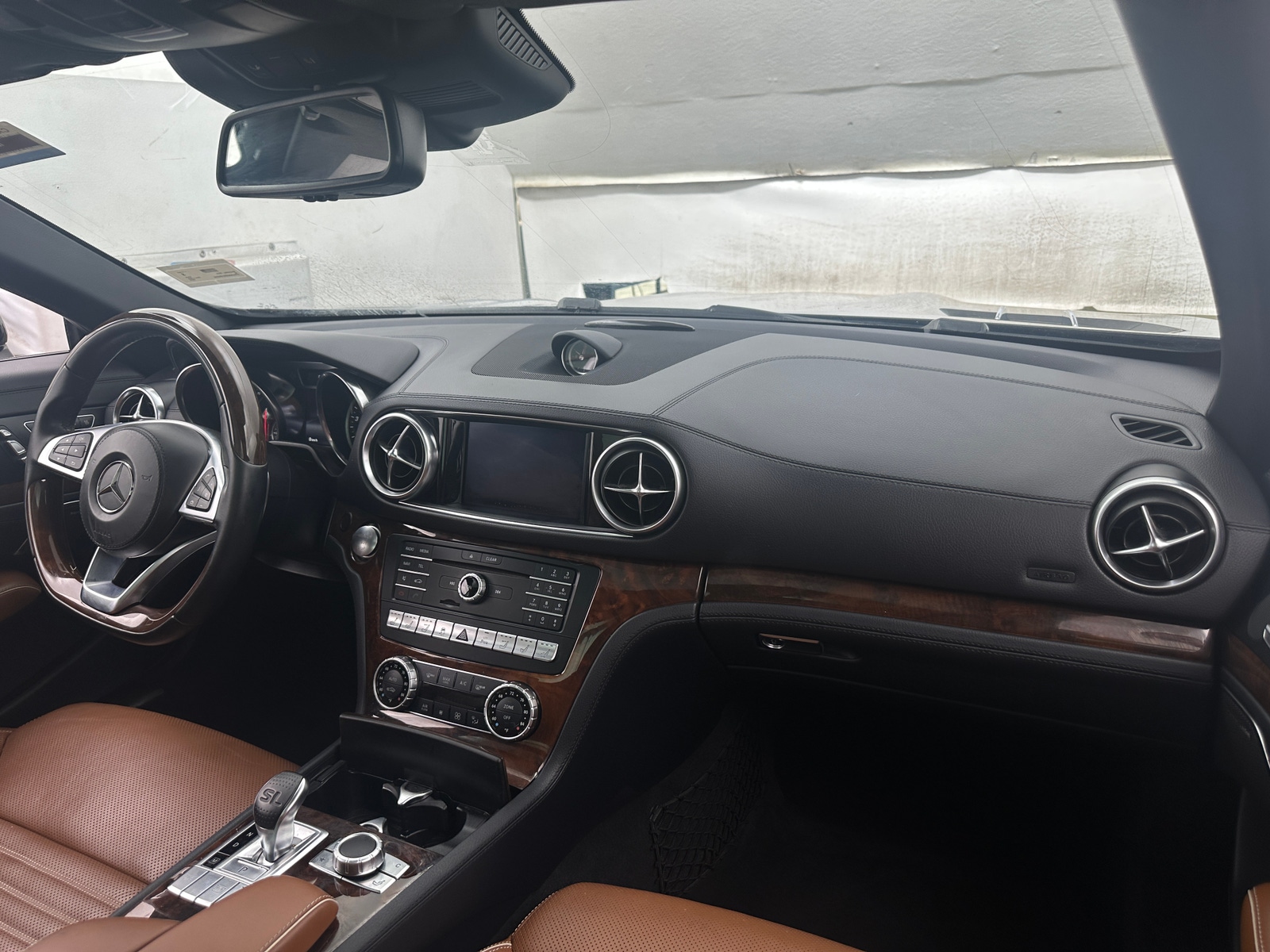 Thumbnail: 2019 Mercedes-Benz SL-Class - 2