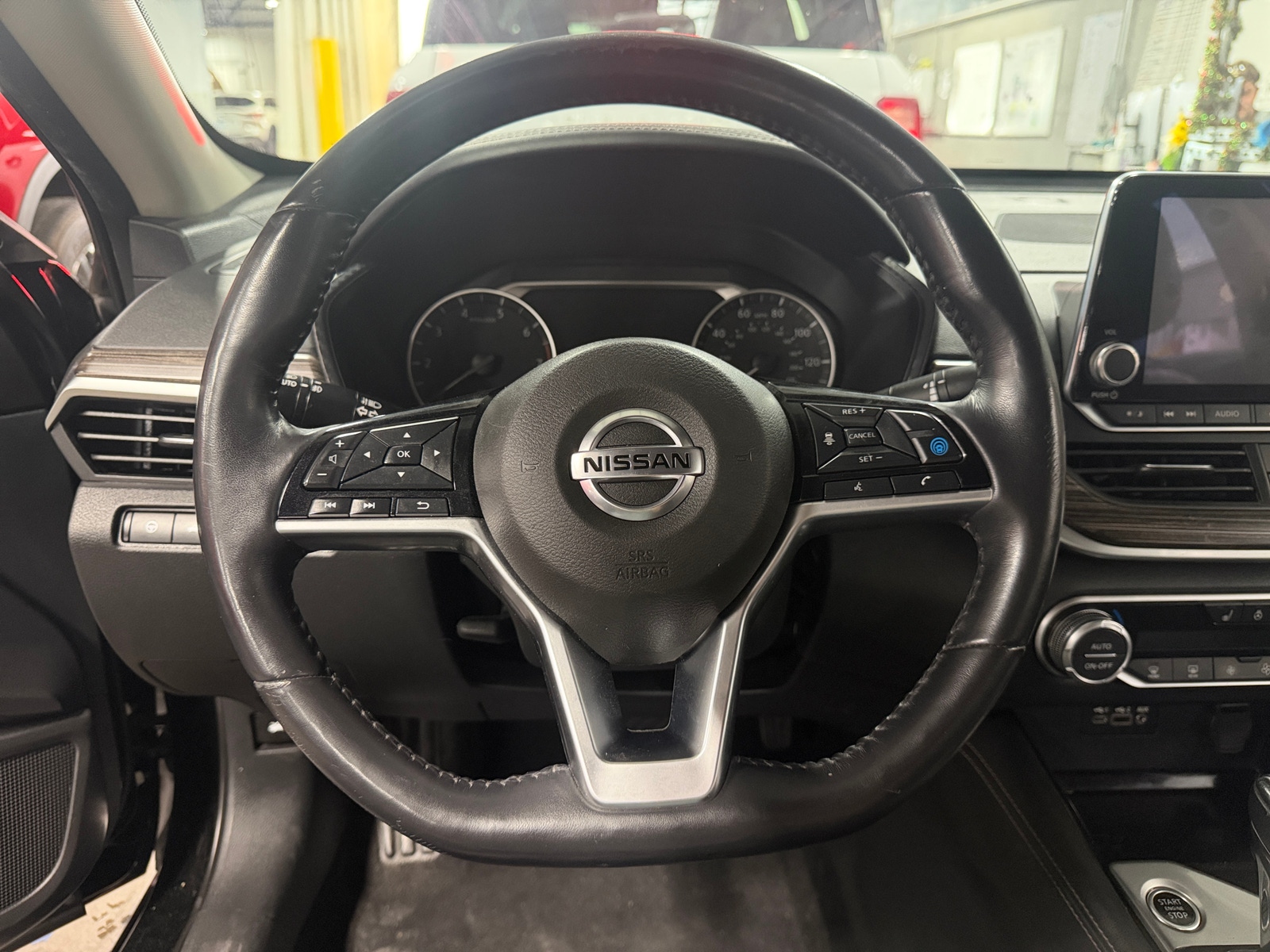 Thumbnail: 2020 Nissan Altima - 4