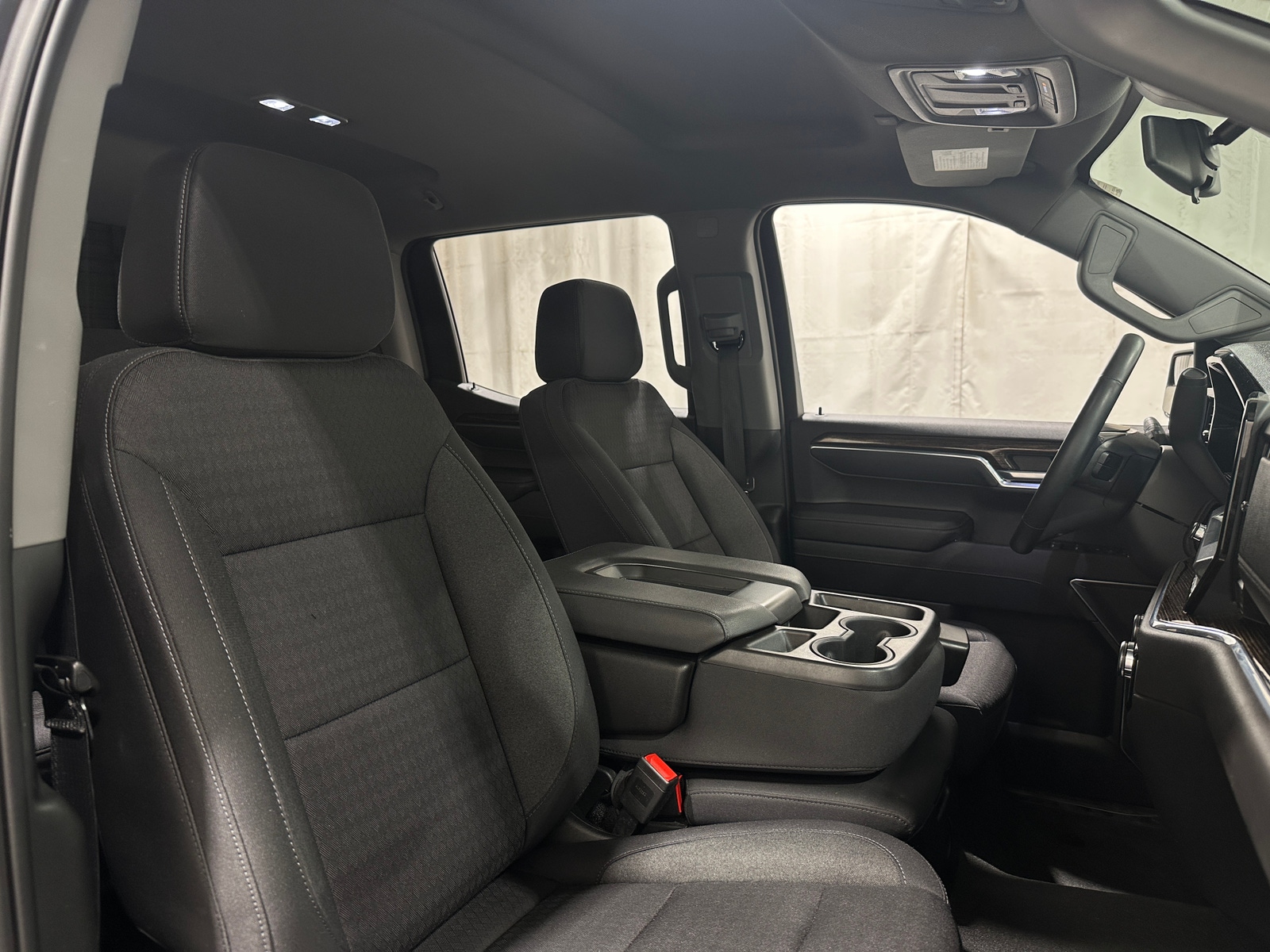 Thumbnail: 2023 GMC Sierra 1500 - 2