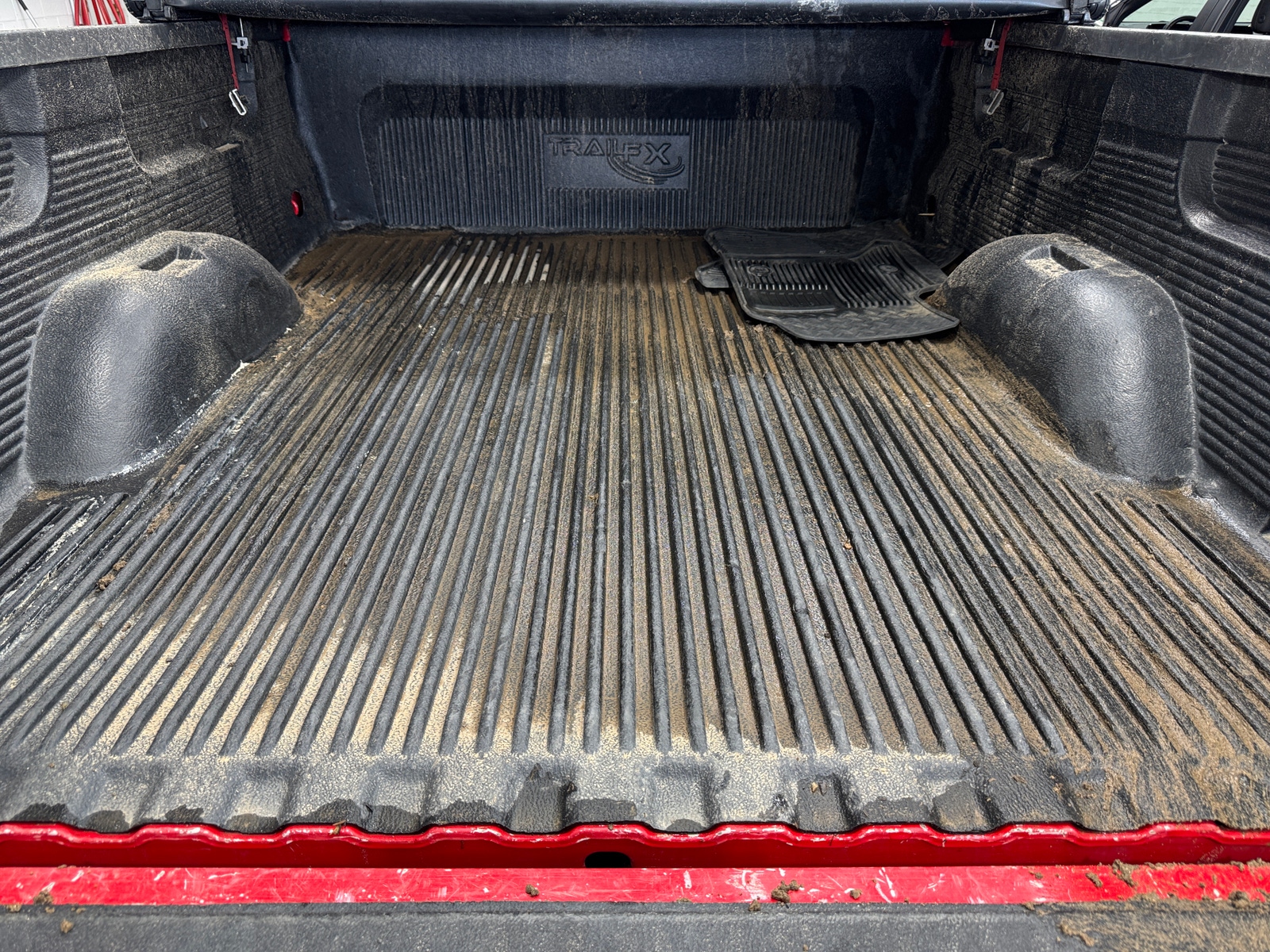 Thumbnail: 2019 Chevrolet Silverado 1500 - 7
