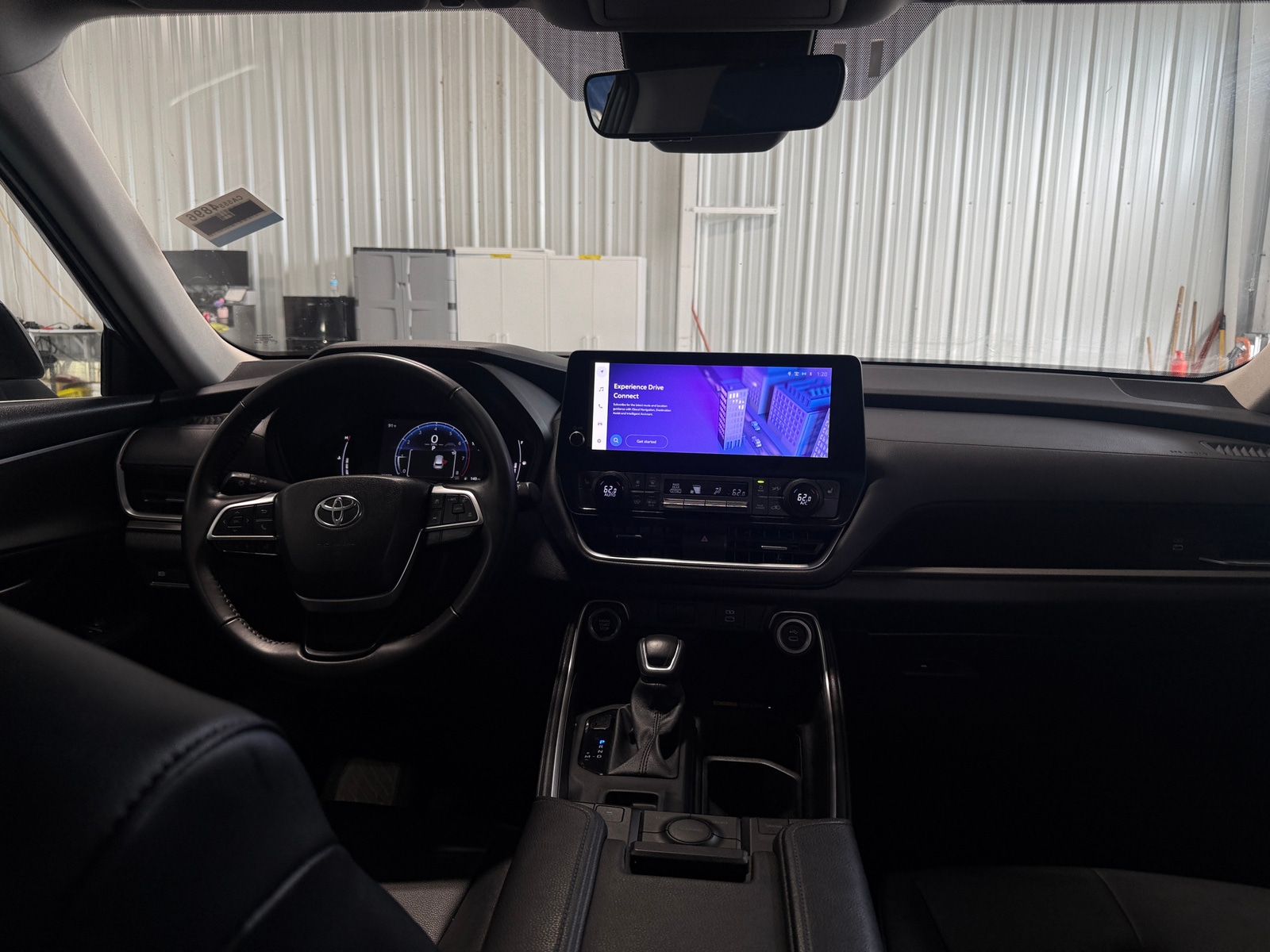 Thumbnail: 2025 Toyota Grand Highlander - 3
