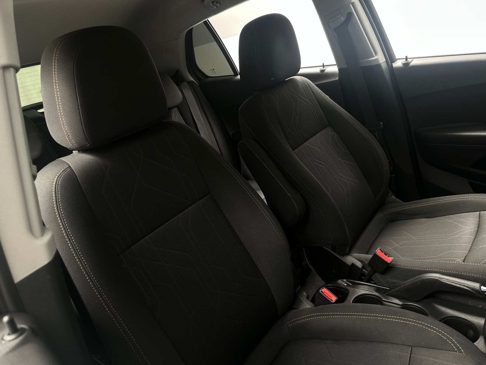 Thumbnail: 2020 Chevrolet Trax - 2