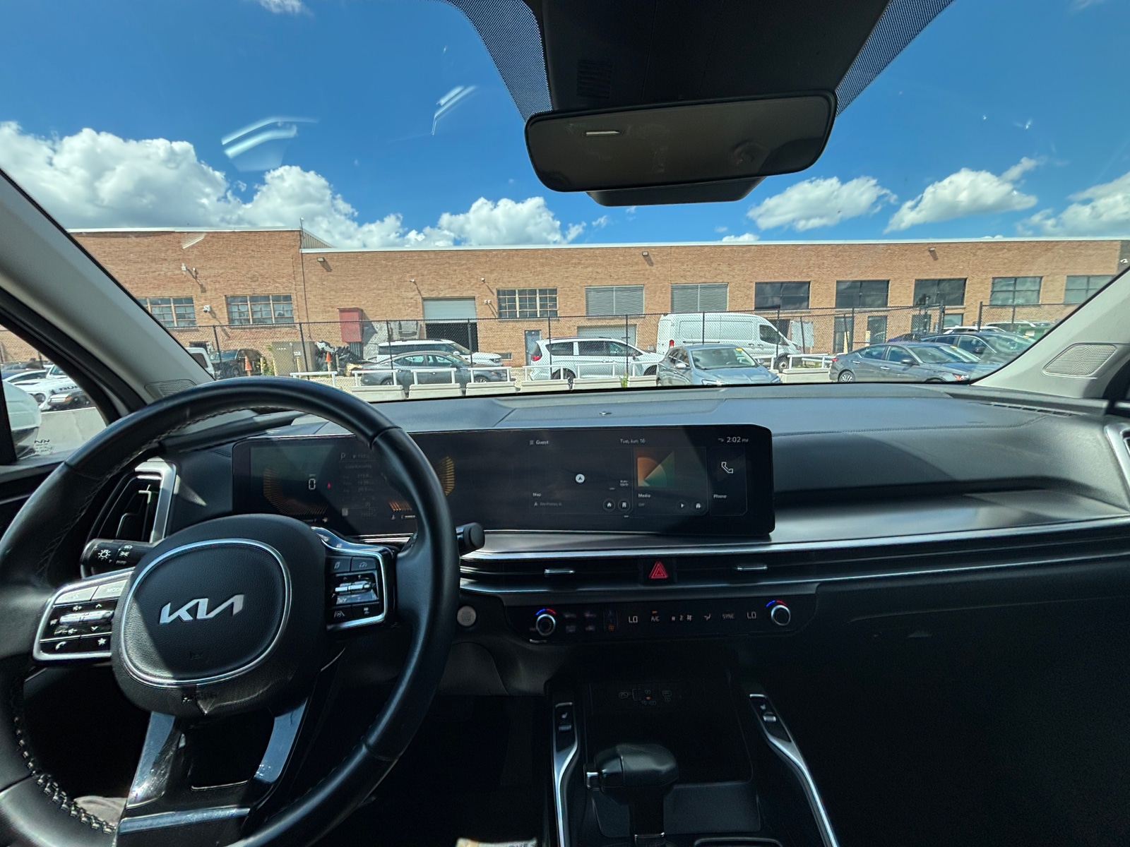 Thumbnail: 2024 Kia Sorento - 3
