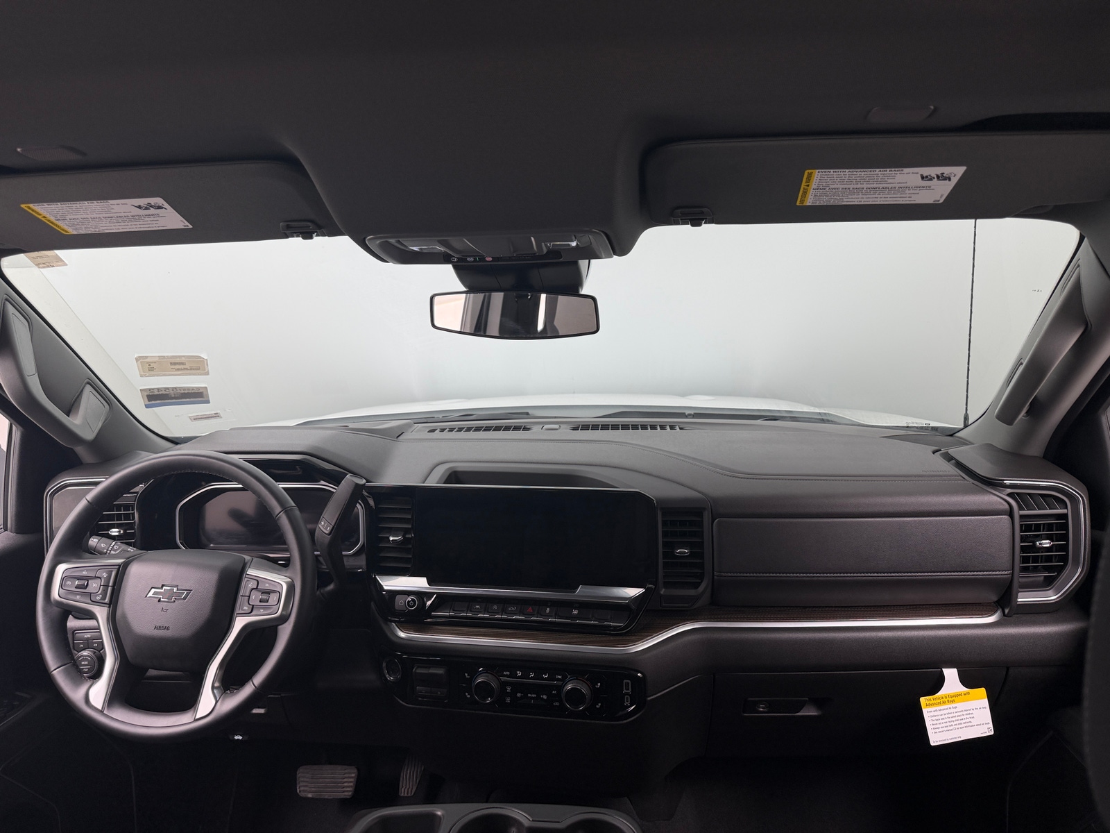 Thumbnail: 2026 Chevrolet Silverado 1500 - 3