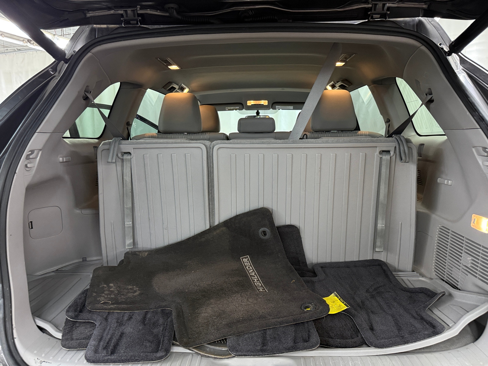 Thumbnail: 2015 Toyota Highlander - 7