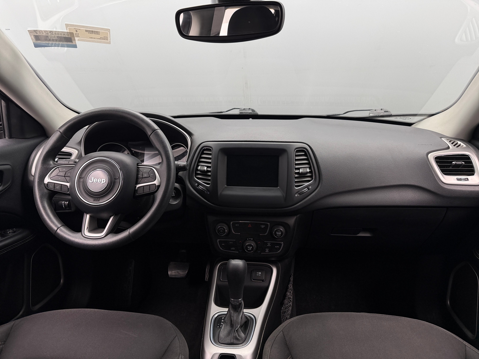 Thumbnail: 2020 Jeep Compass - 3
