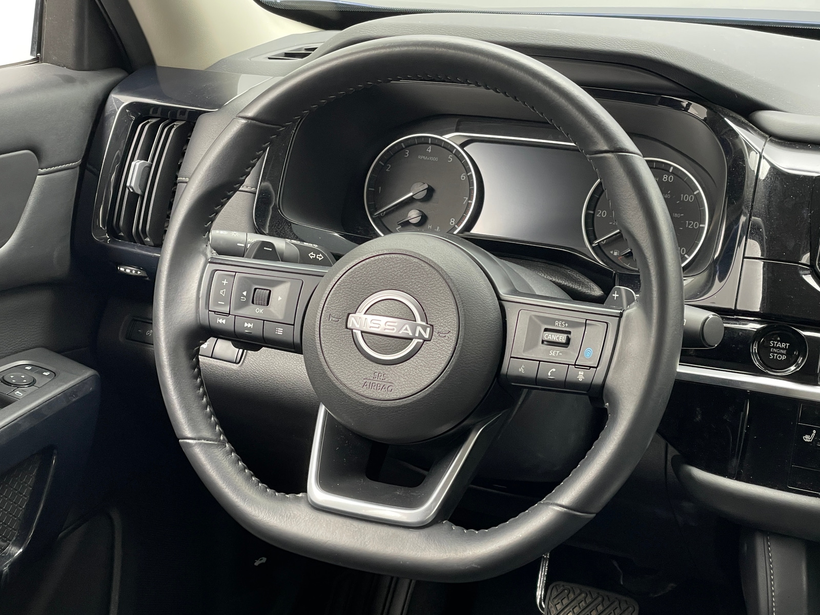 Thumbnail: 2025 Nissan Pathfinder - 5