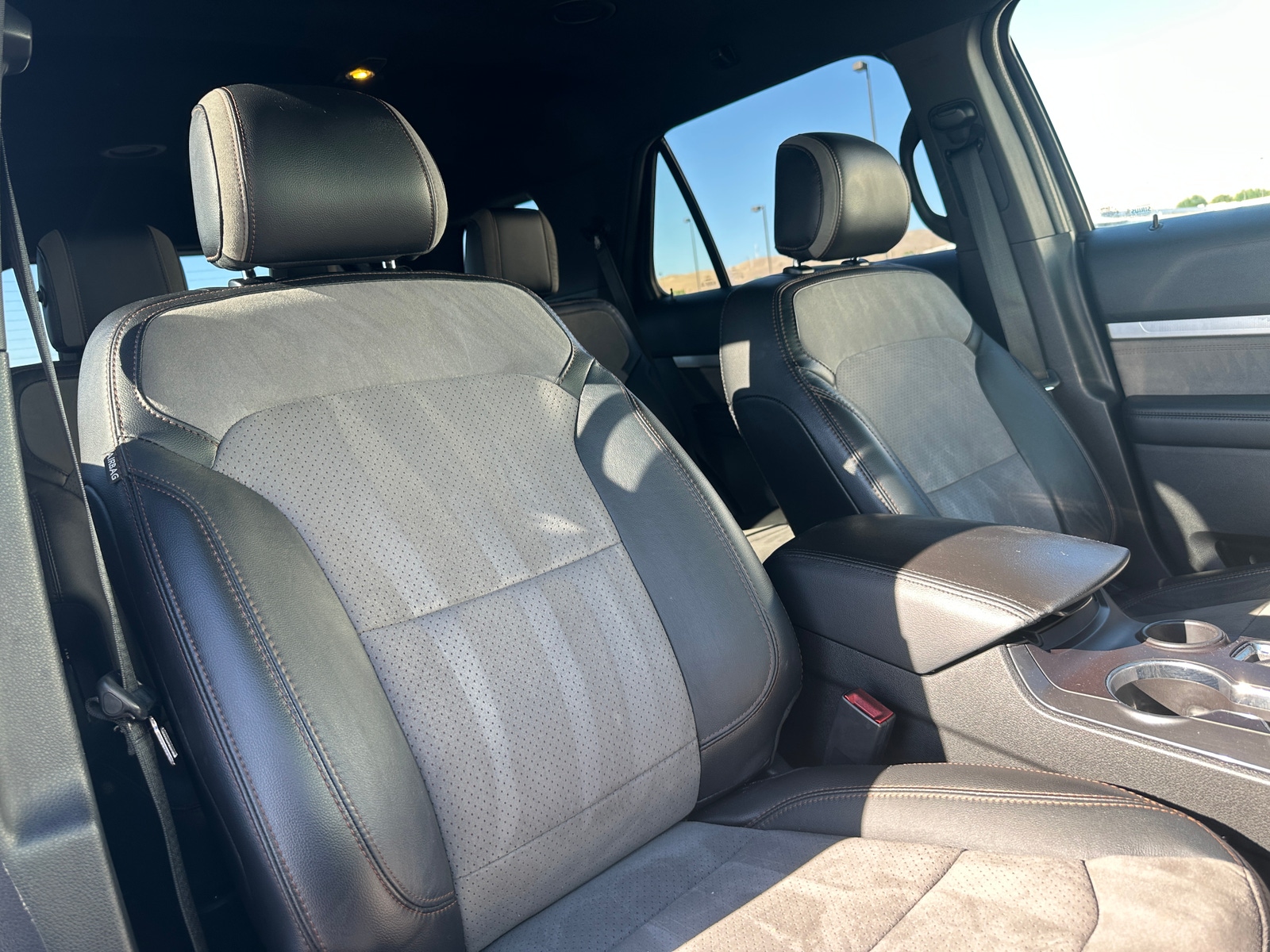 Thumbnail: 2017 Ford Explorer - 2