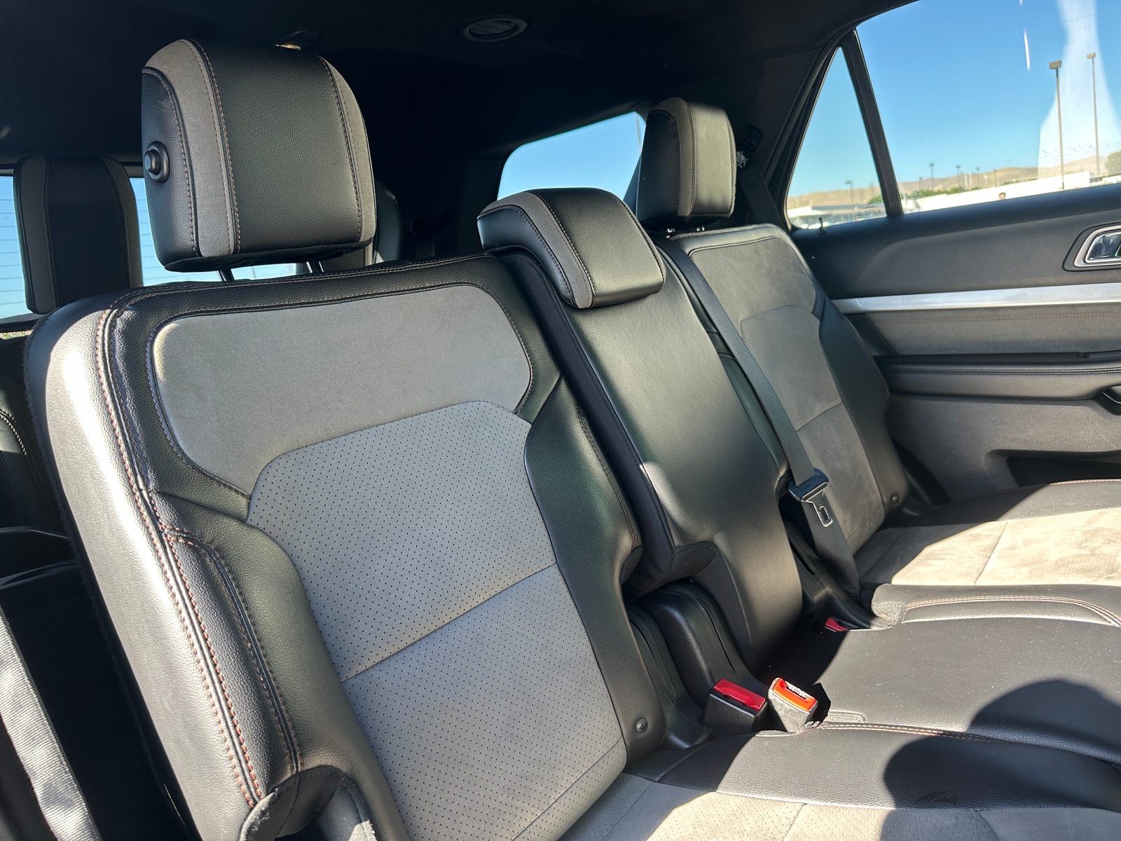 Thumbnail: 2017 Ford Explorer - 6