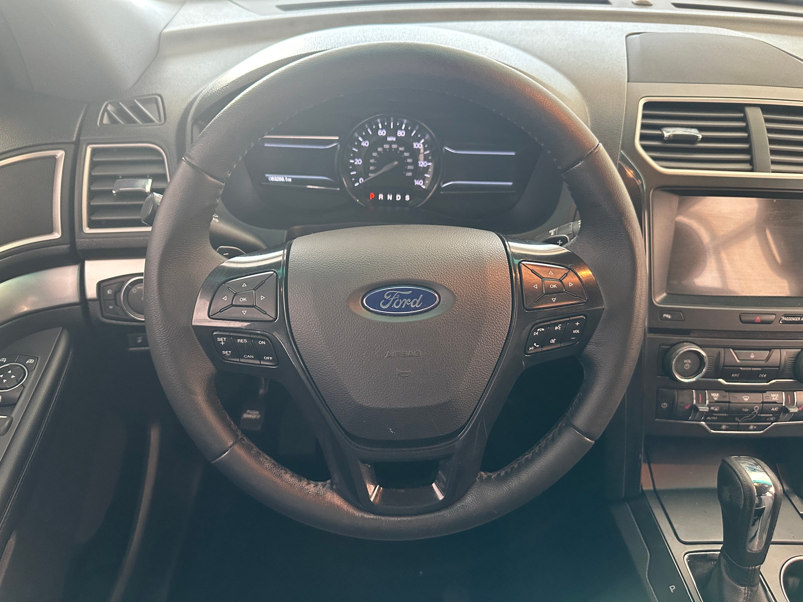 Thumbnail: 2017 Ford Explorer - 5