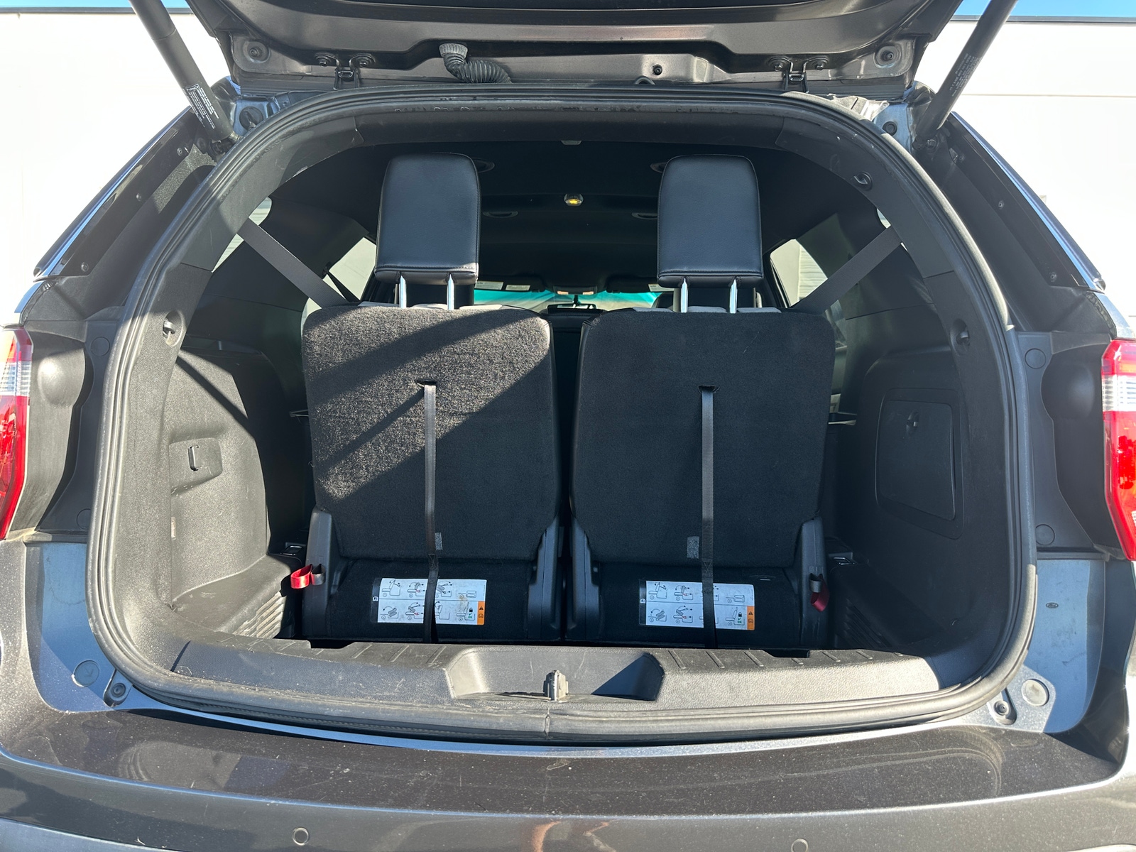 Thumbnail: 2017 Ford Explorer - 7