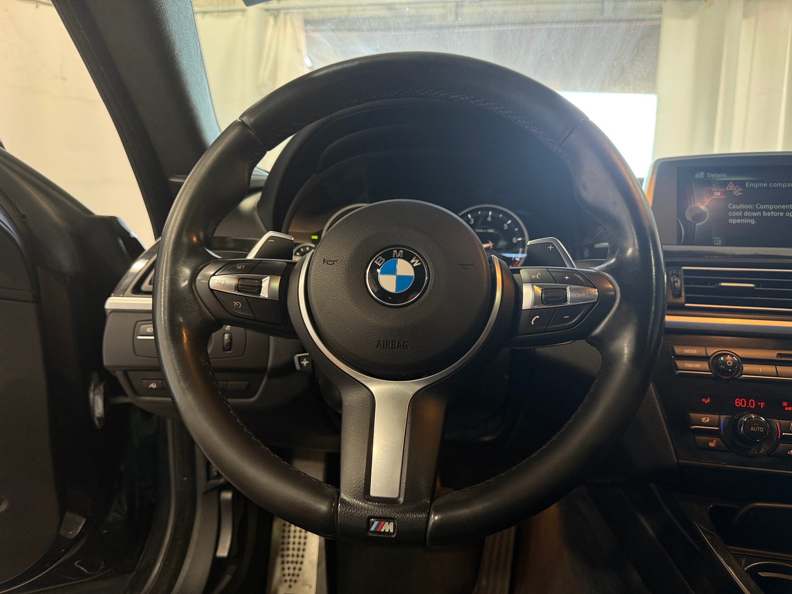 Thumbnail: 2015 BMW 6 Series - 4