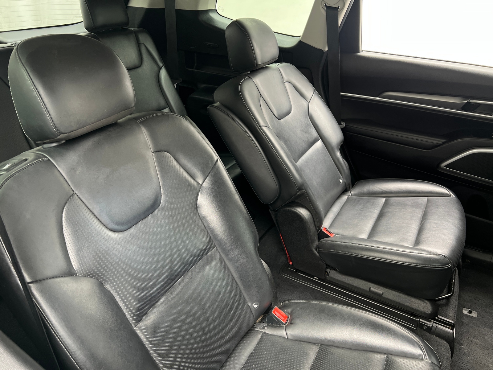 Thumbnail: 2022 Kia Telluride - 5