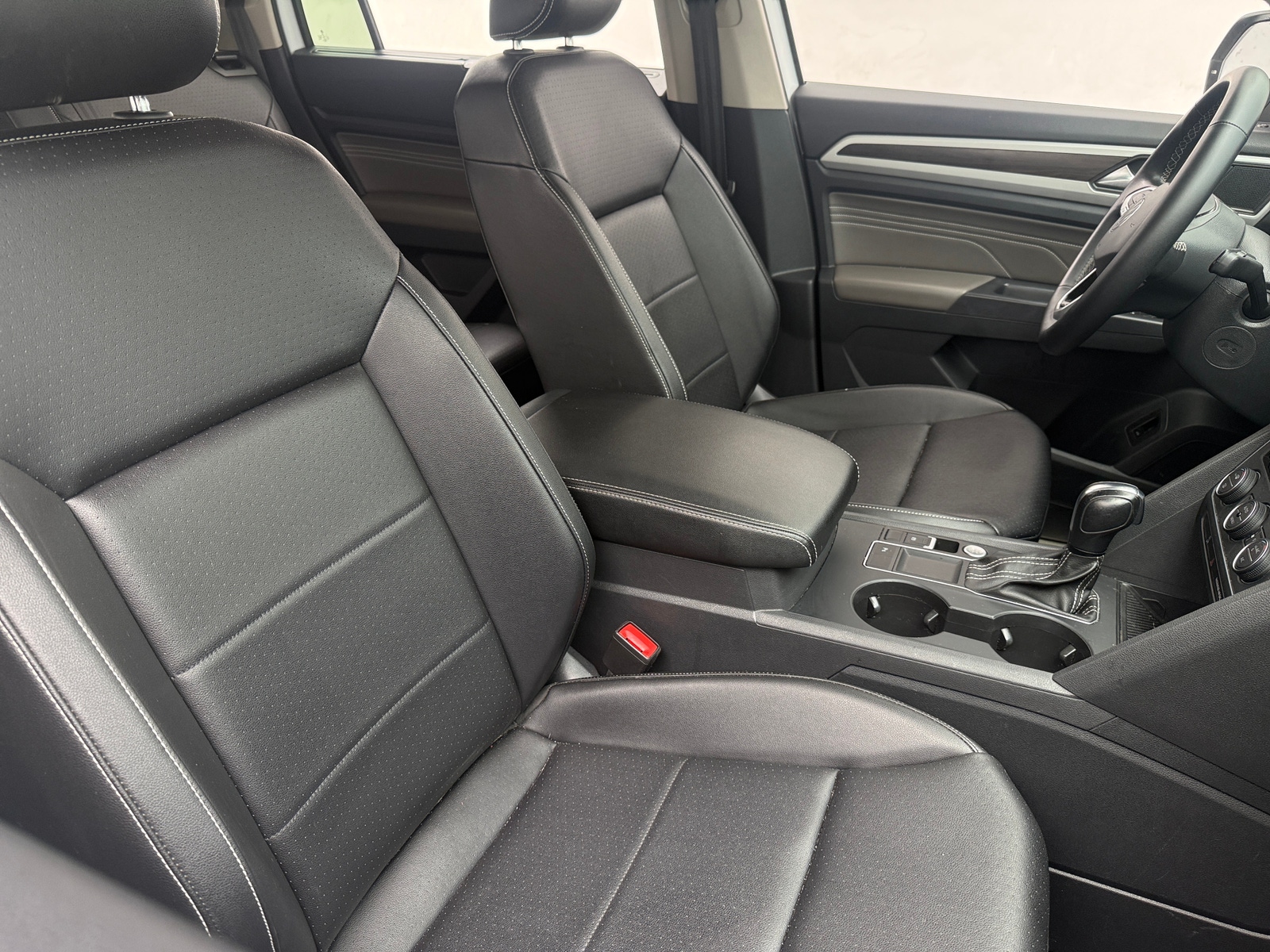 Thumbnail: 2021 Volkswagen Atlas - 2