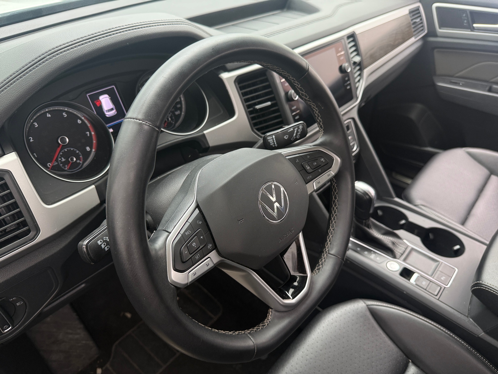 Thumbnail: 2021 Volkswagen Atlas - 5
