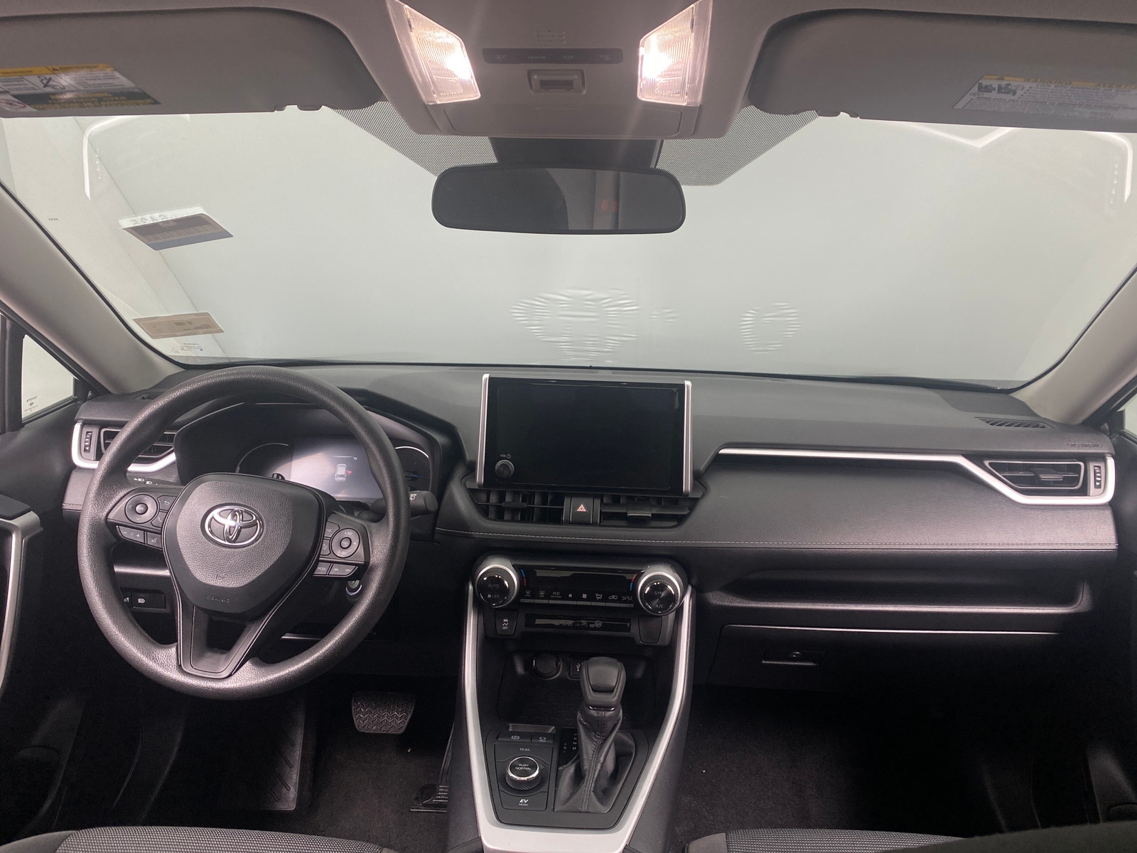 Thumbnail: 2024 Toyota RAV4 - 3