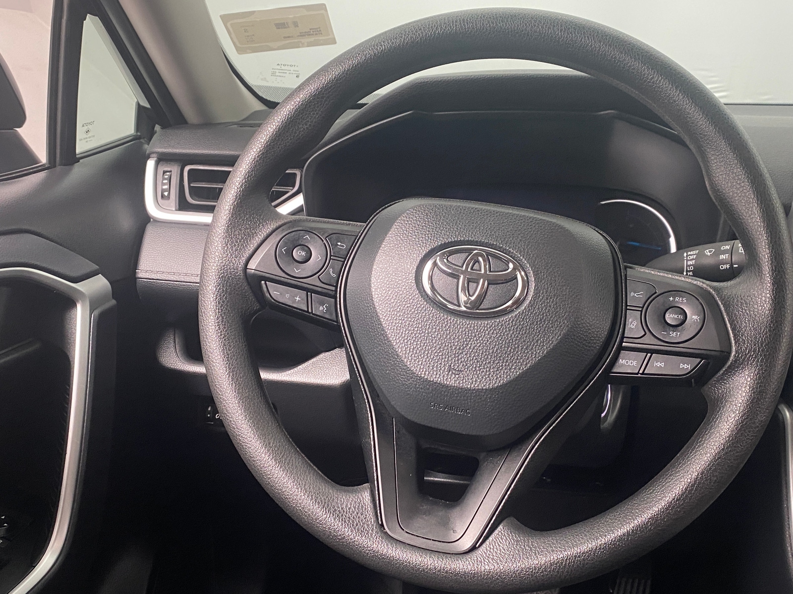 Thumbnail: 2024 Toyota RAV4 - 5