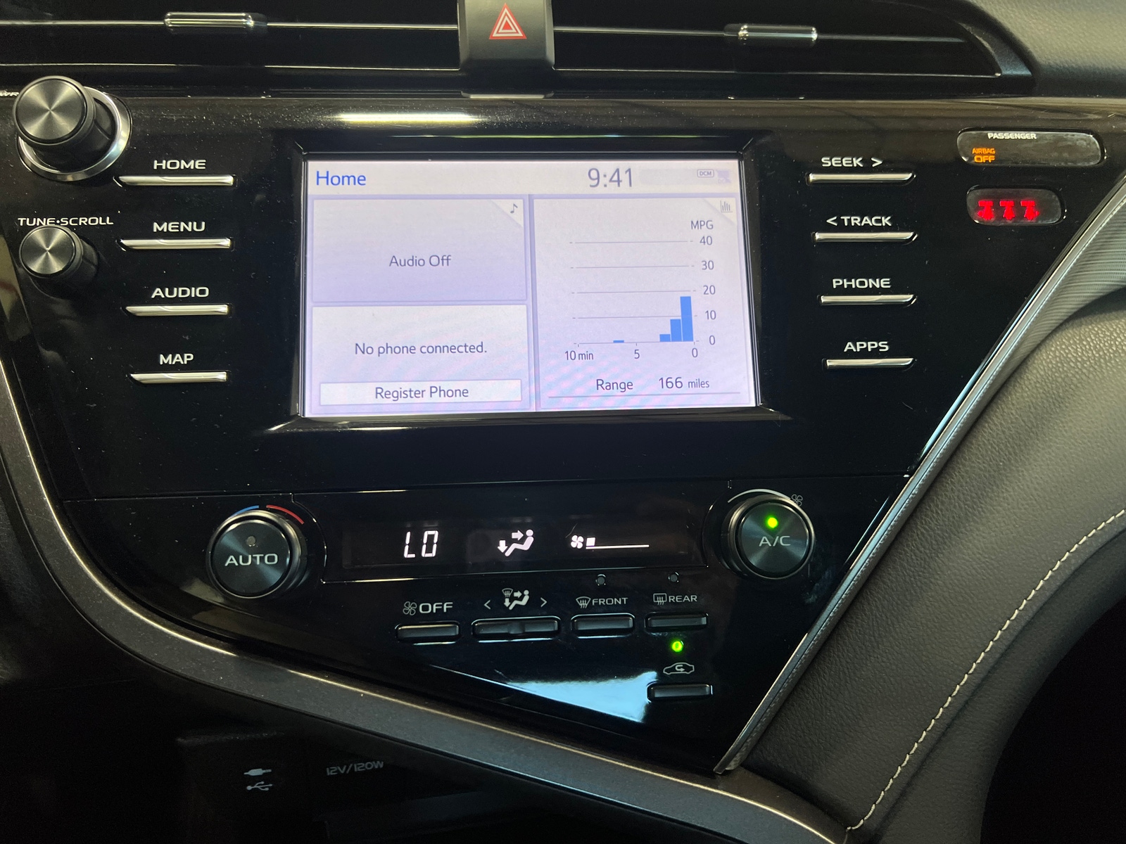 Thumbnail: 2019 Toyota Camry - 4