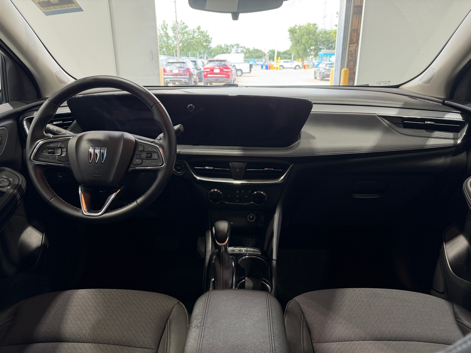 Thumbnail: 2025 Buick Encore GX - 2