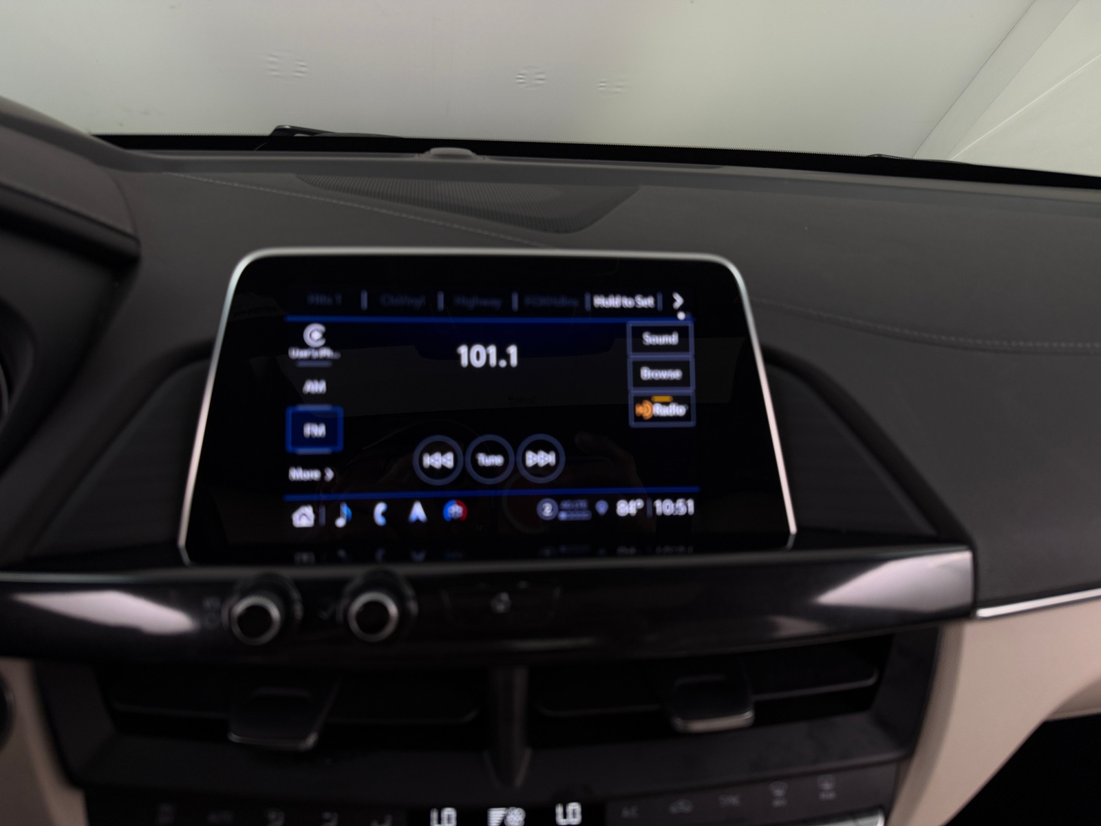 Thumbnail: 2023 Cadillac CT4 - 3