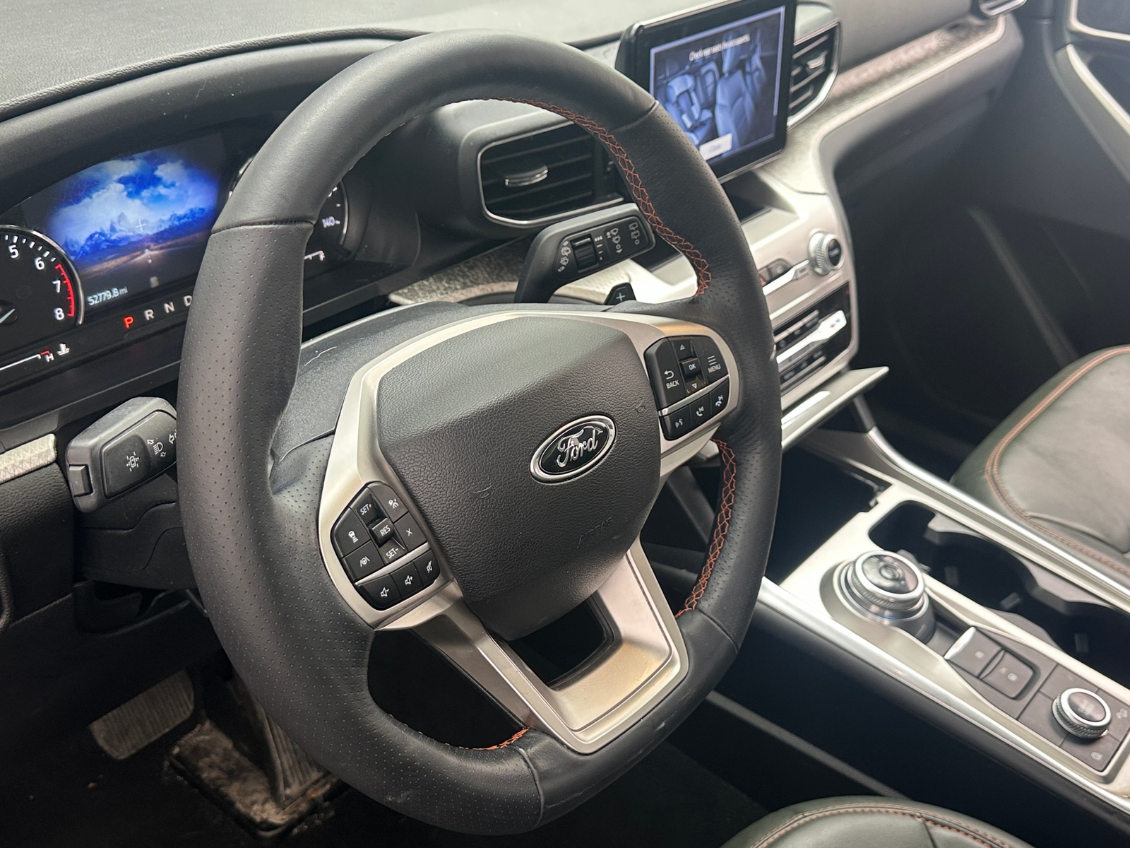 Thumbnail: 2022 Ford Explorer - 4