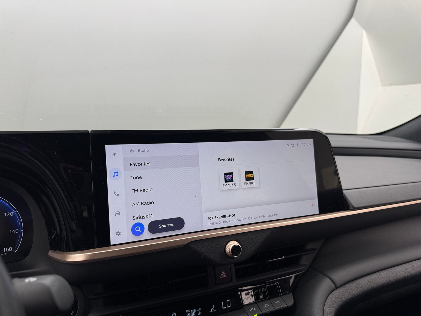Thumbnail: 2024 Toyota Crown - 4