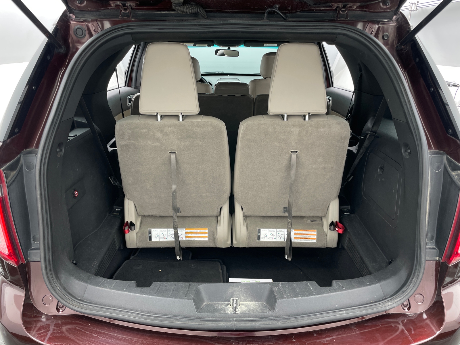 Thumbnail: 2012 Ford Explorer - 7