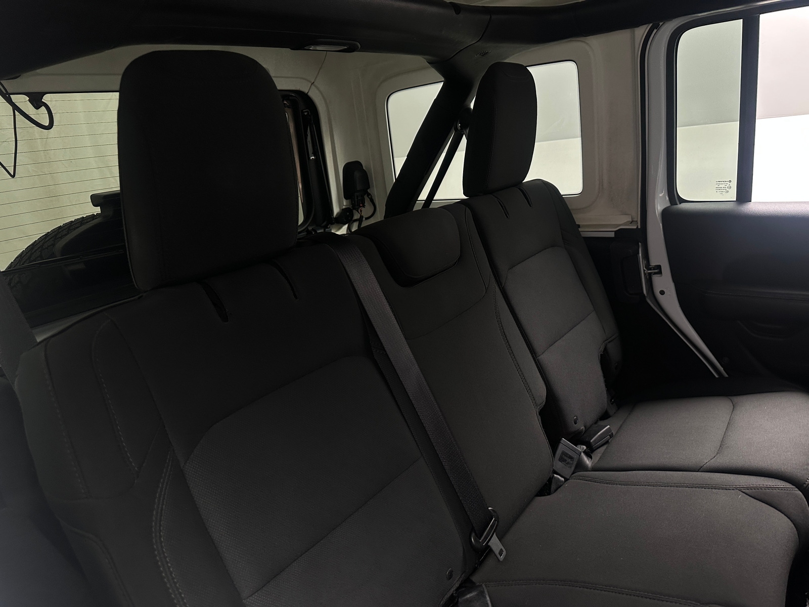 Thumbnail: 2018 Jeep Wrangler - 6