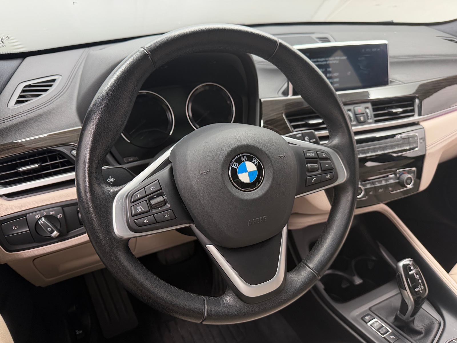 Thumbnail: 2020 BMW X1 - 4