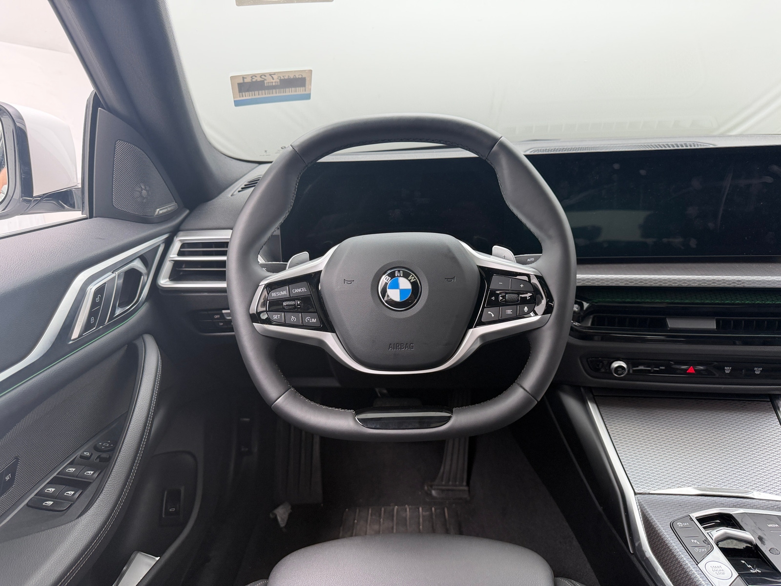 Thumbnail: 2025 BMW 4 Series - 4