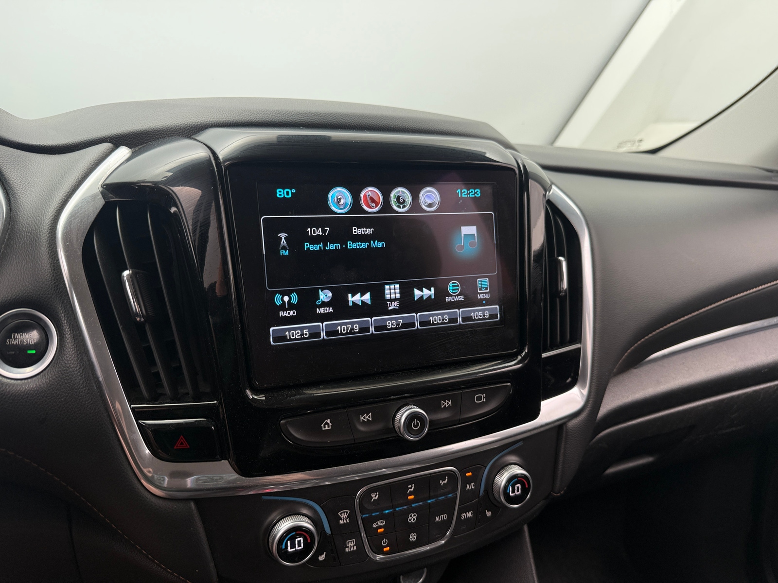 Thumbnail: 2018 Chevrolet Traverse - 4