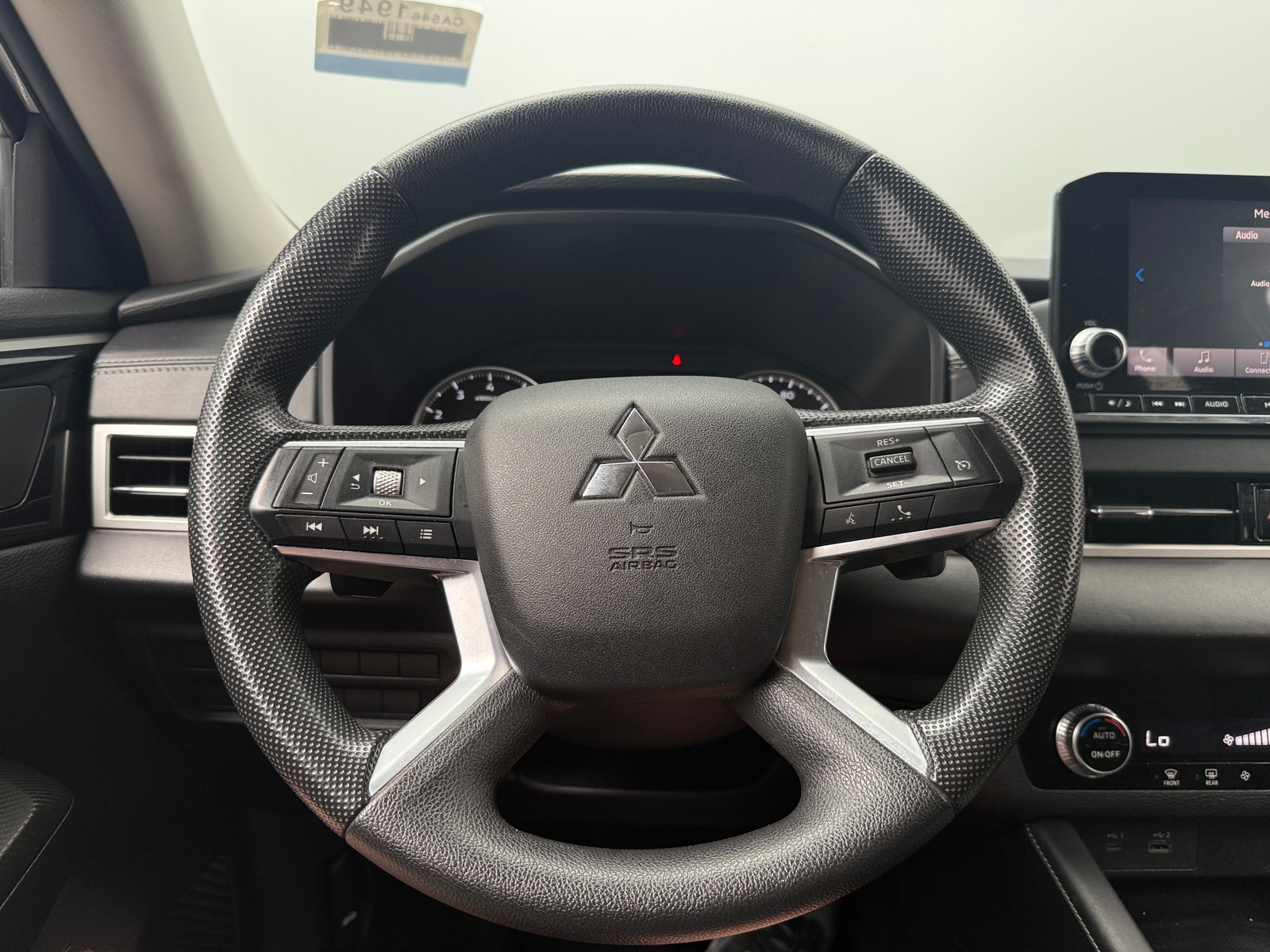 Thumbnail: 2022 Mitsubishi Outlander - 5