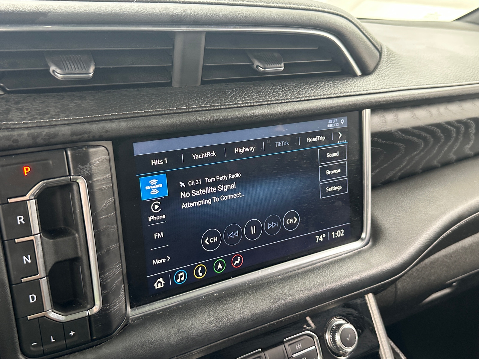 Thumbnail: 2021 GMC Yukon - 3