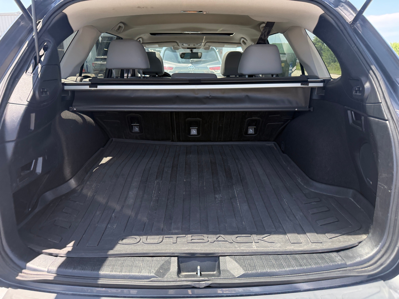 Thumbnail: 2019 Subaru Outback - 6