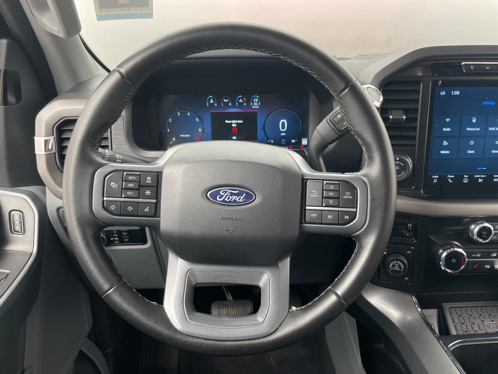 Thumbnail: 2024 Ford Econoline - 5